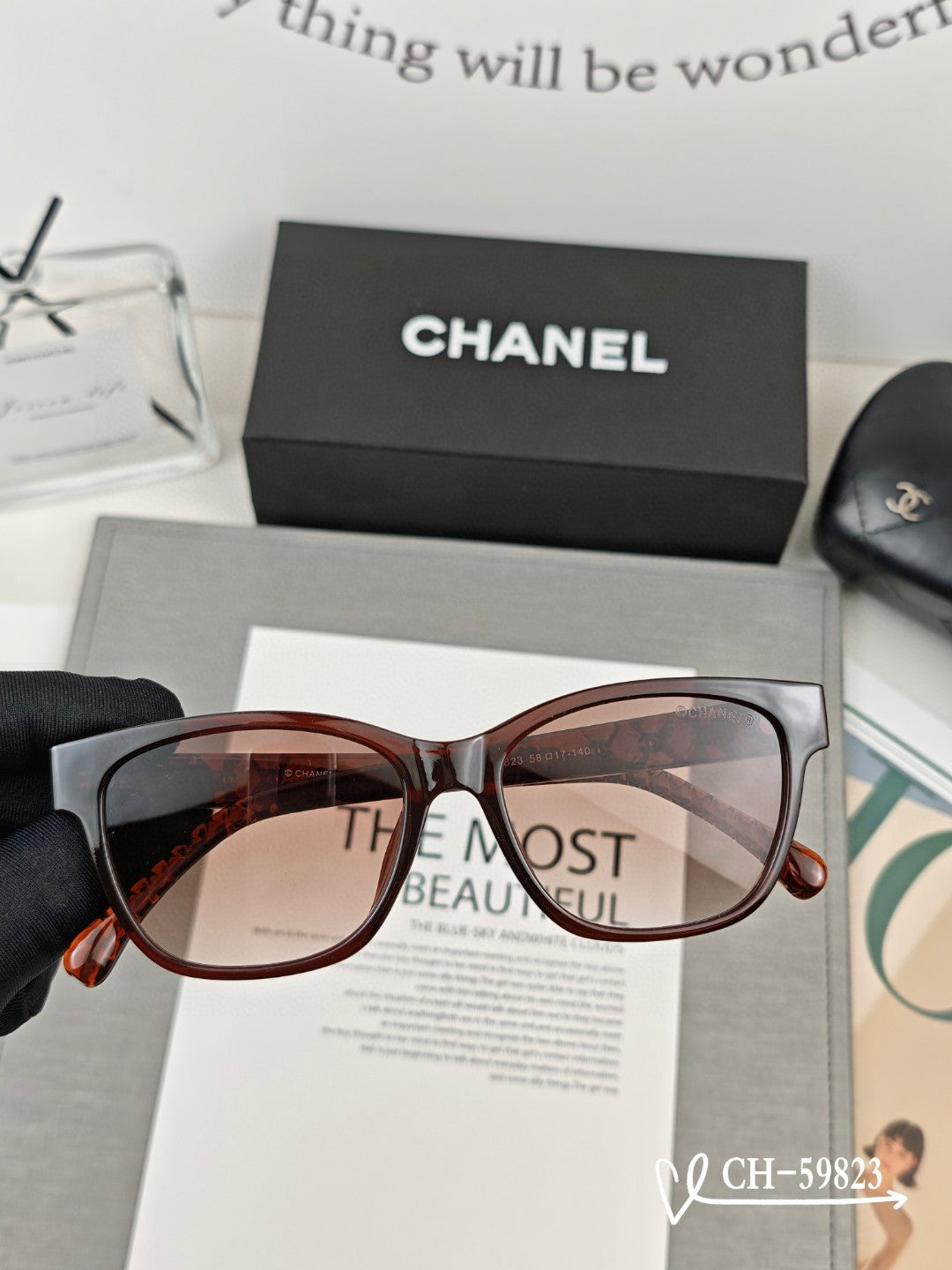 SQUARE SUNGLASSES 59823 IN ACETATE - Black