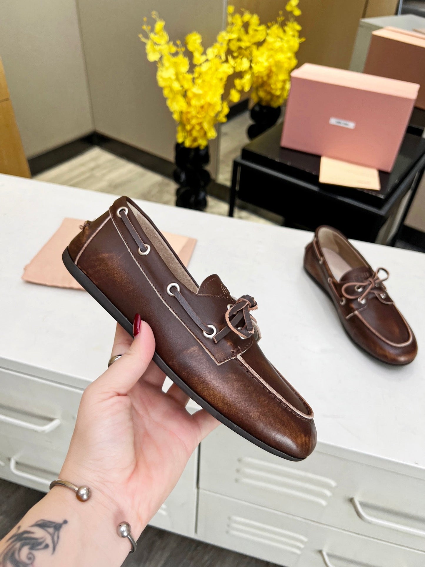 Lace-up Retro Loafers Walnut Color Cowhide - 35