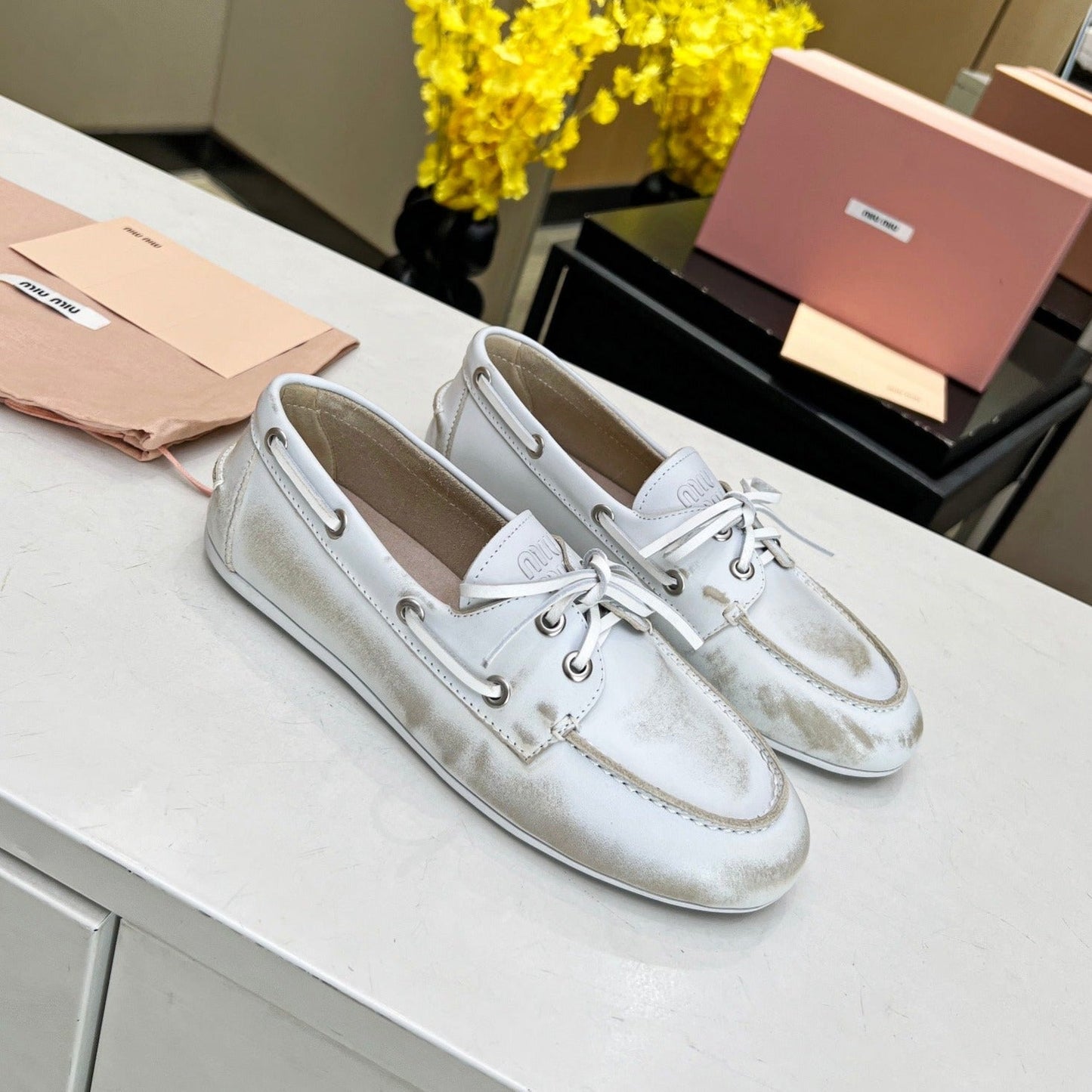 Lace-up Retro Loafers White Cowhide - 35
