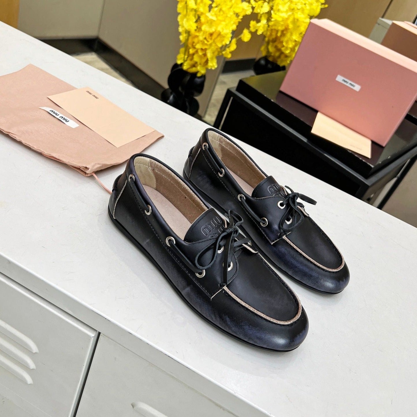 Lace-up Retro Loafers Black Cowhide - 35