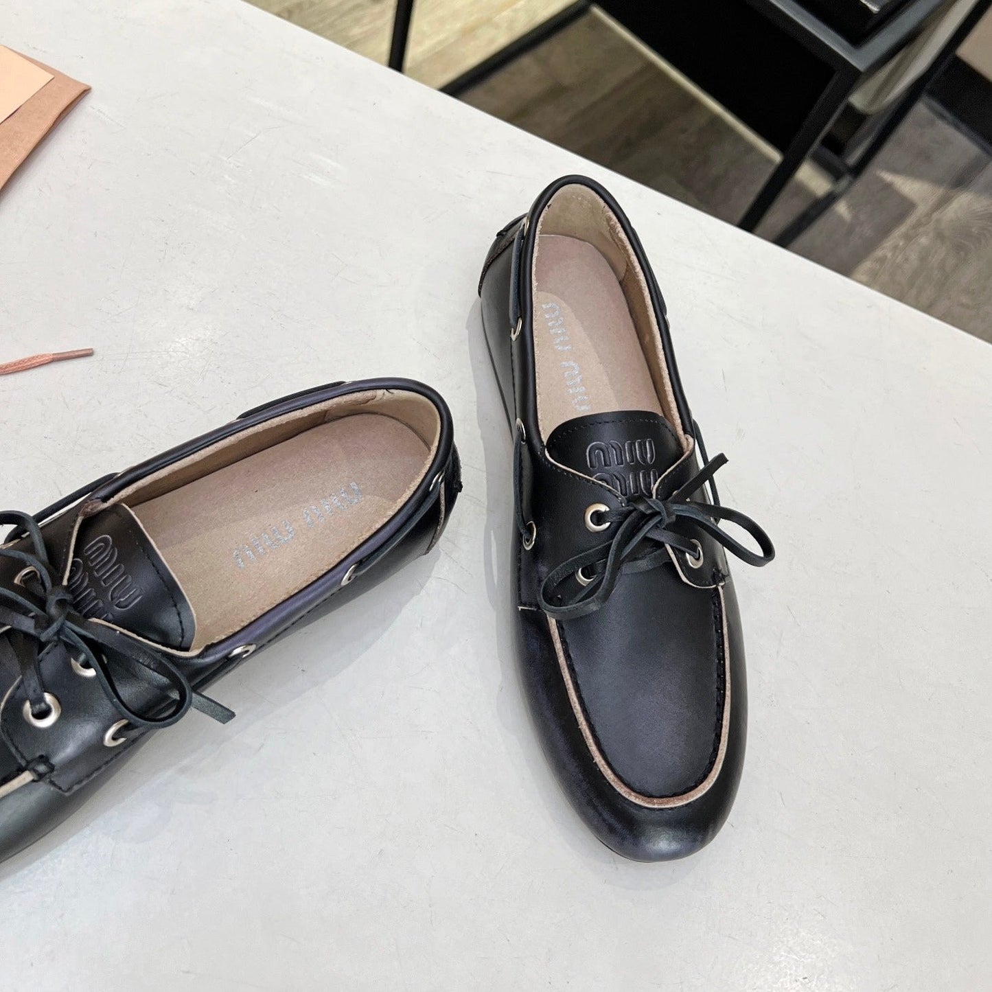 Lace-up Retro Loafers Black Cowhide - 35