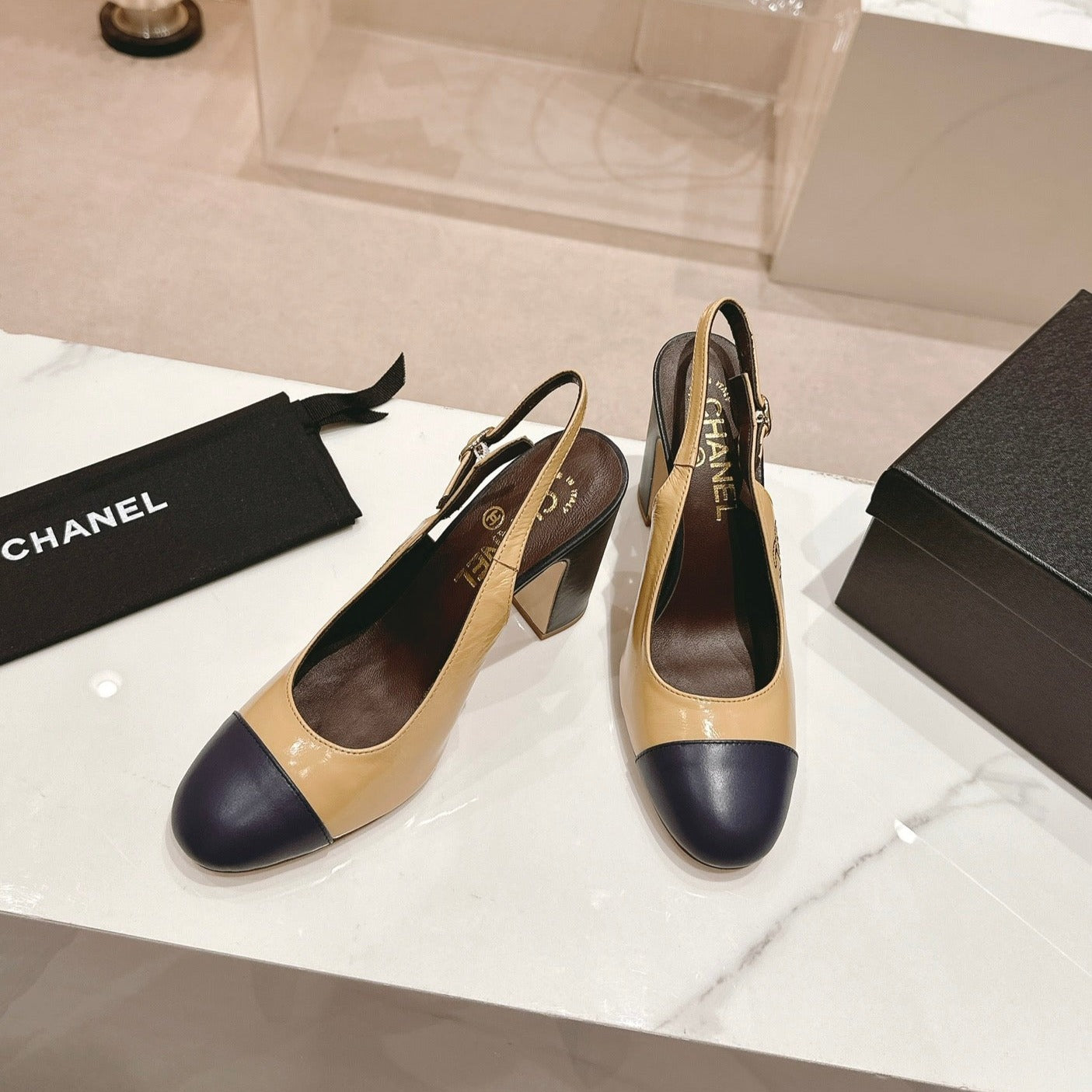 HIGH SLINGBACKS PEANUT BROWN MIX BLACK SHEEPSKIN - 35