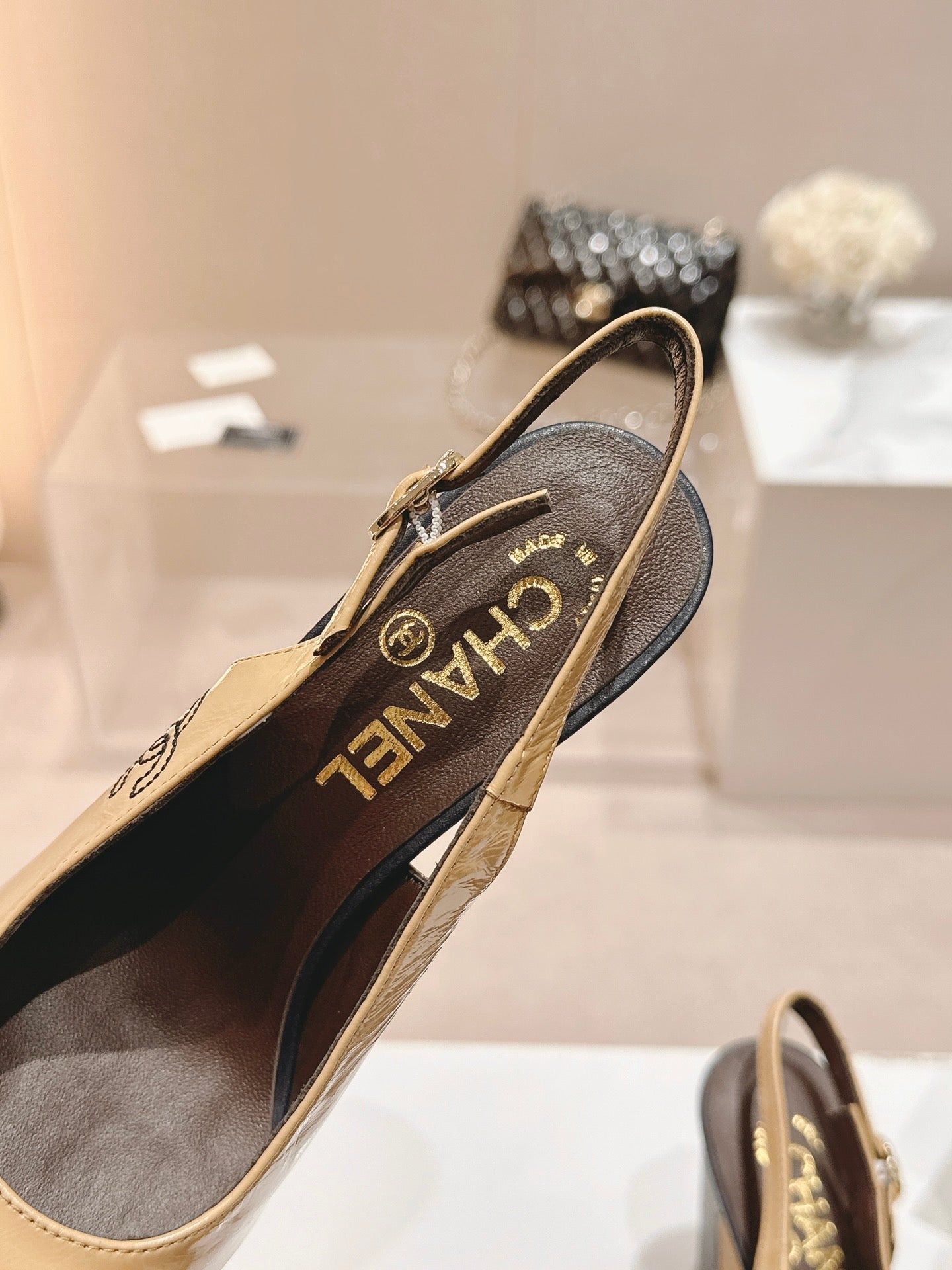 HIGH SLINGBACKS PEANUT BROWN MIX BLACK SHEEPSKIN - 35