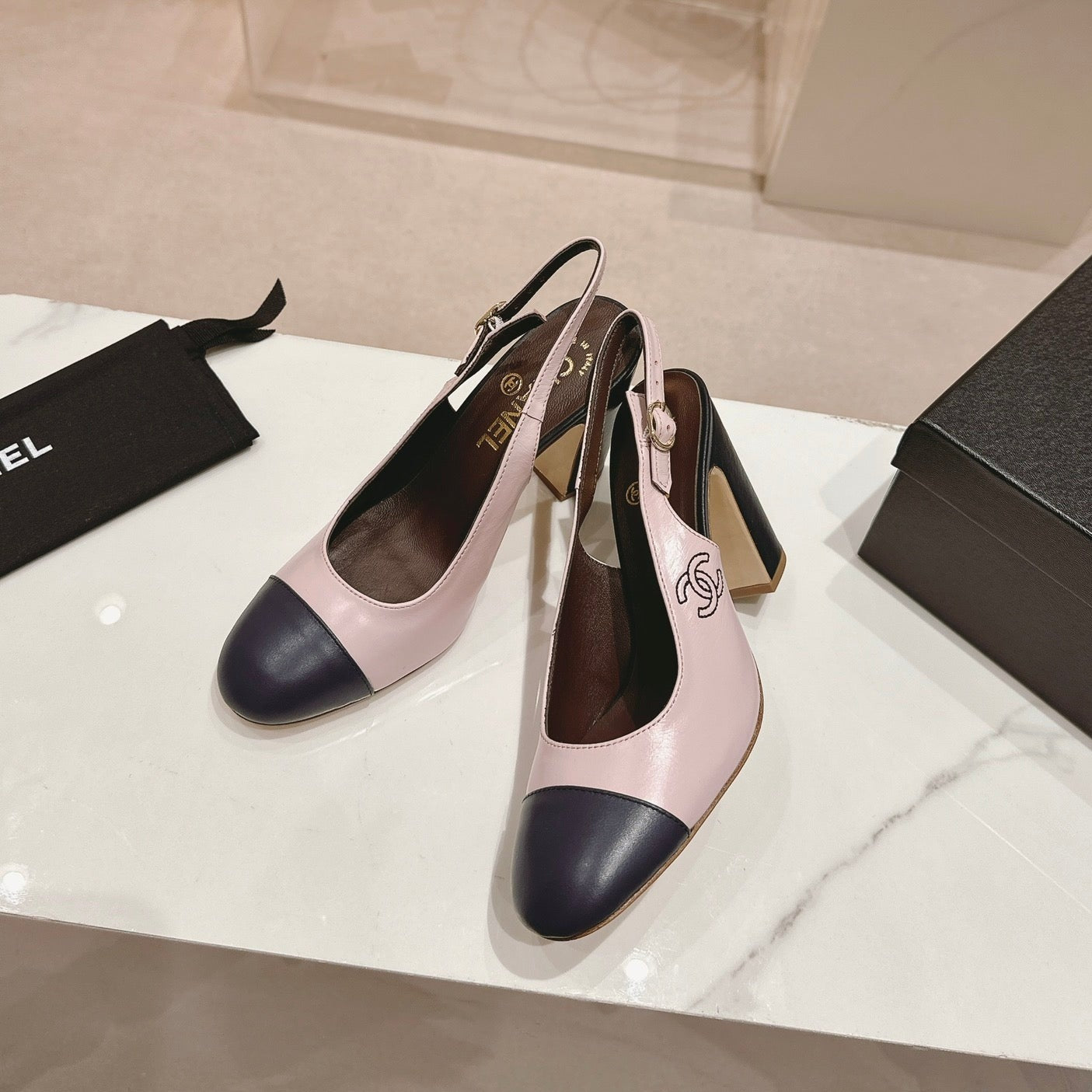 HIGH SLINGBACKS LIGHT PINK MIX BLACK SHEEPSKIN - 35