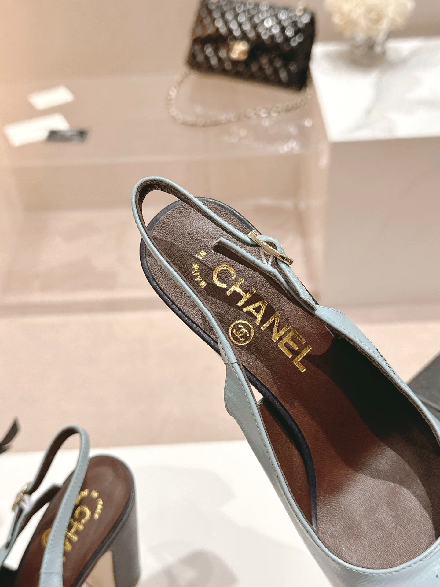 HIGH SLINGBACKS LIGHT BLUE MIX BLACK SHEEPSKIN - 35