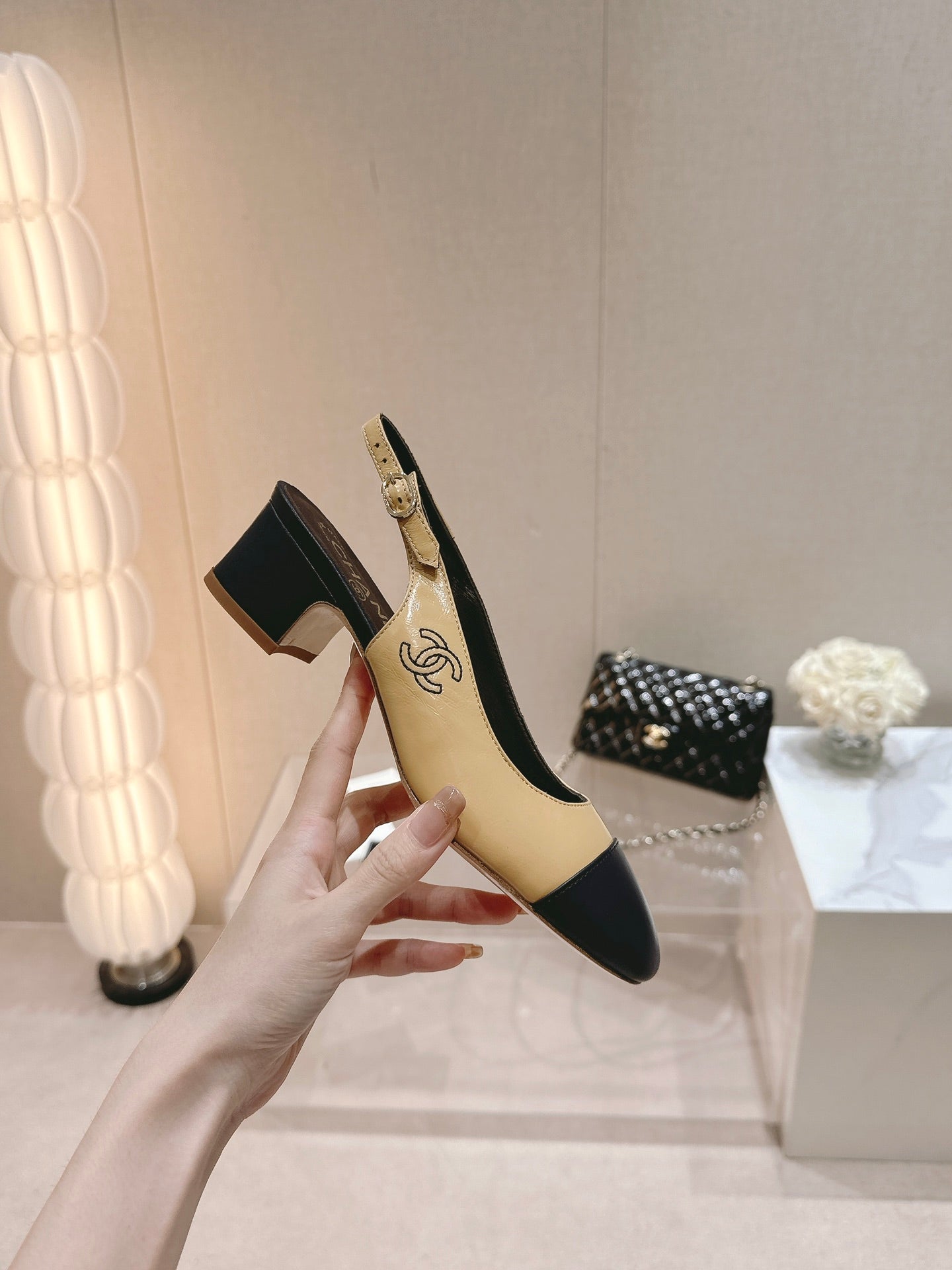 SLINGBACKS PEANUT BROWN MIX BLACK SHEEPSKIN - 35