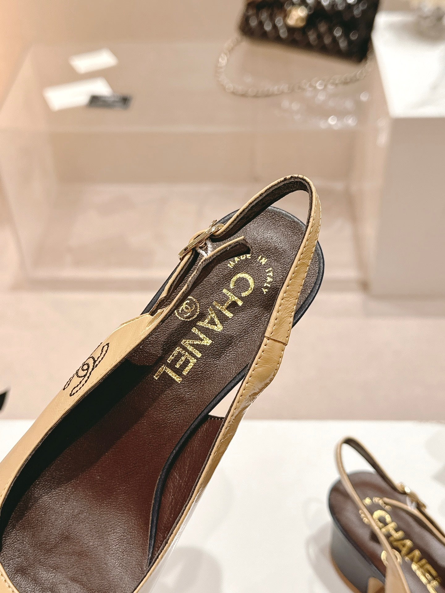 SLINGBACKS PEANUT BROWN MIX BLACK SHEEPSKIN - 35