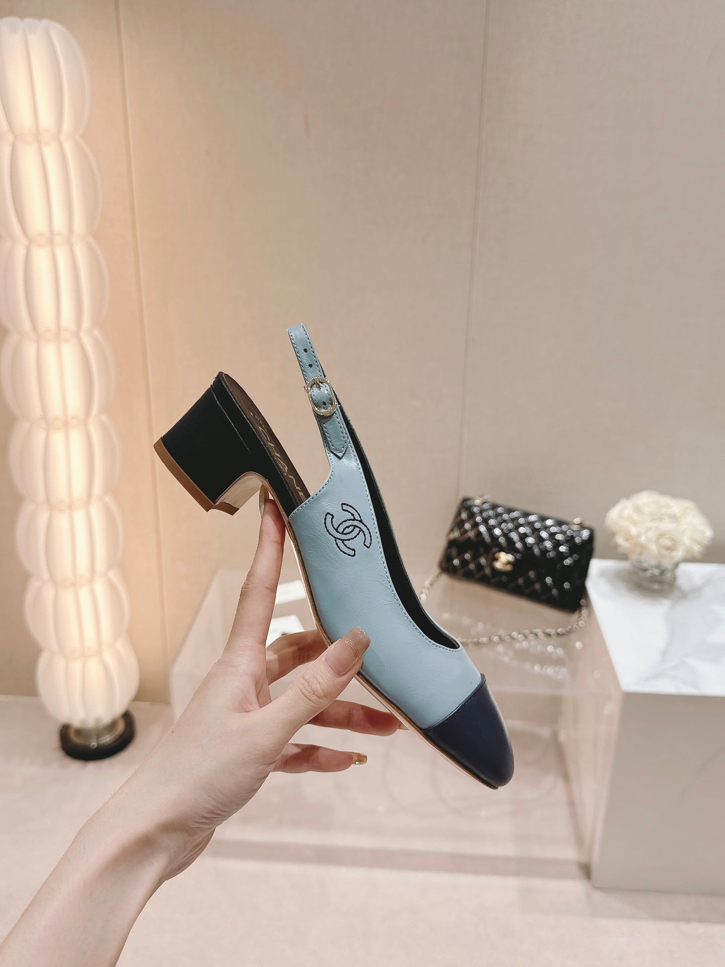 SLINGBACKS LIGHT BLUE MIX BLACK SHEEPSKIN - 35