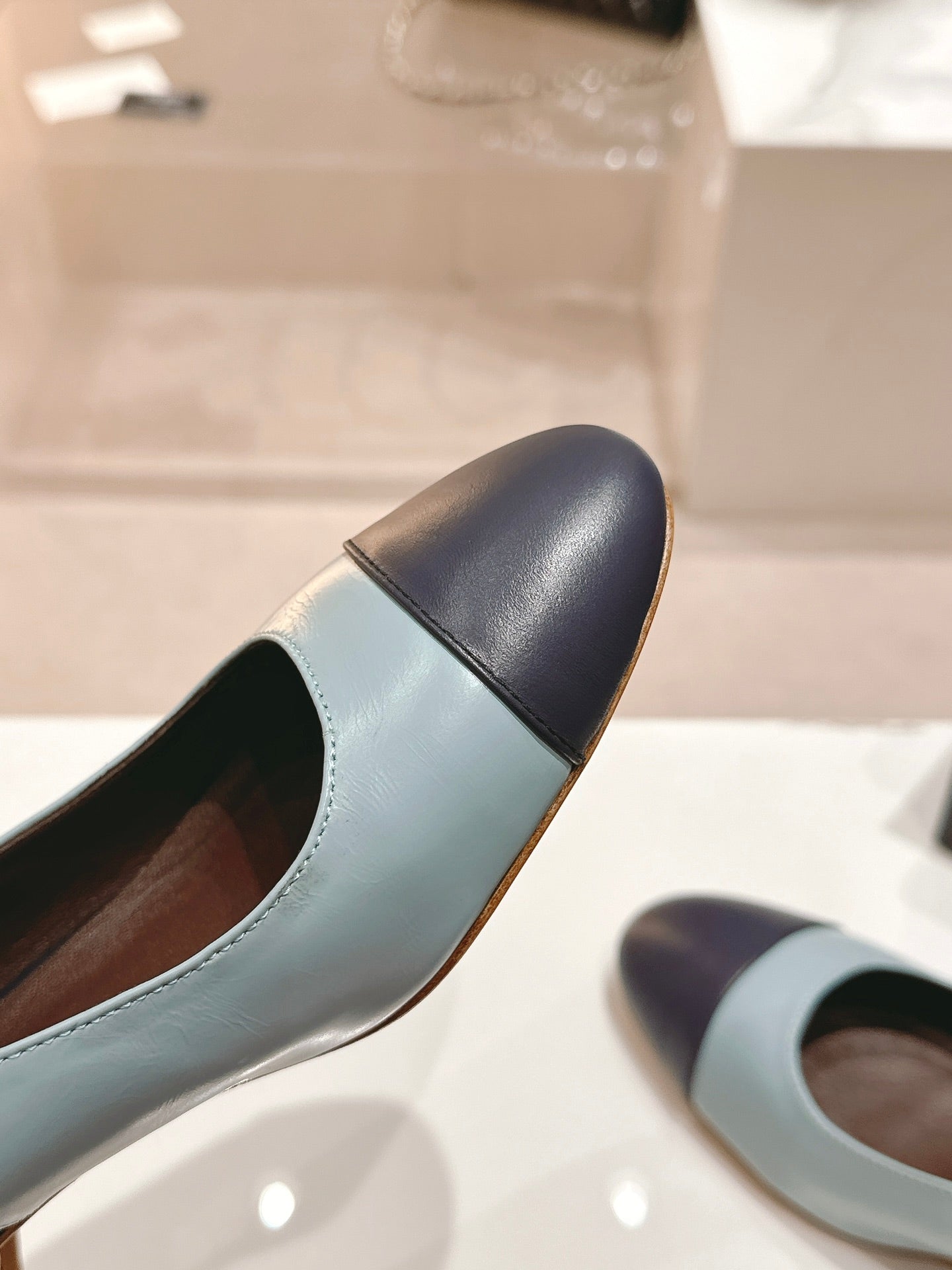 SLINGBACKS LIGHT BLUE MIX BLACK SHEEPSKIN - 35