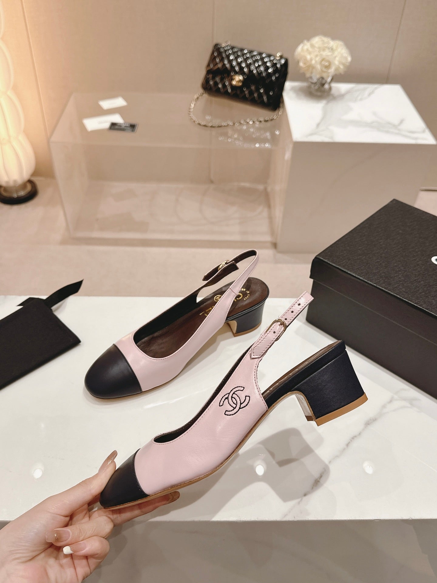 SLINGBACKS LIGHT PINK MIX BLACK SHEEPSKIN - 35