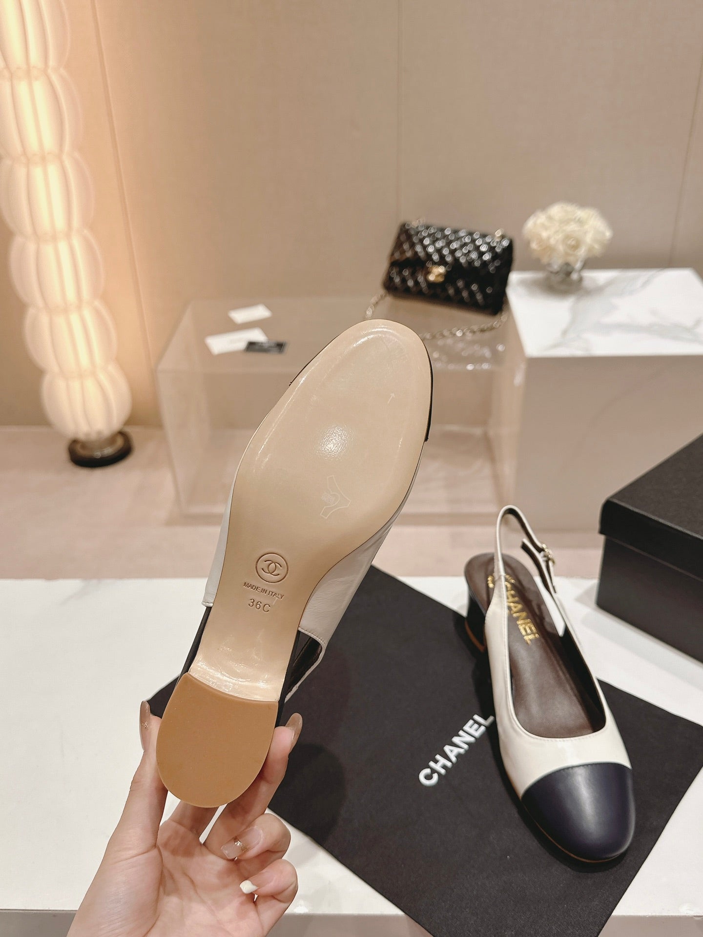 SLINGBACKS WHITE MIX BLACK SHEEPSKIN - 35