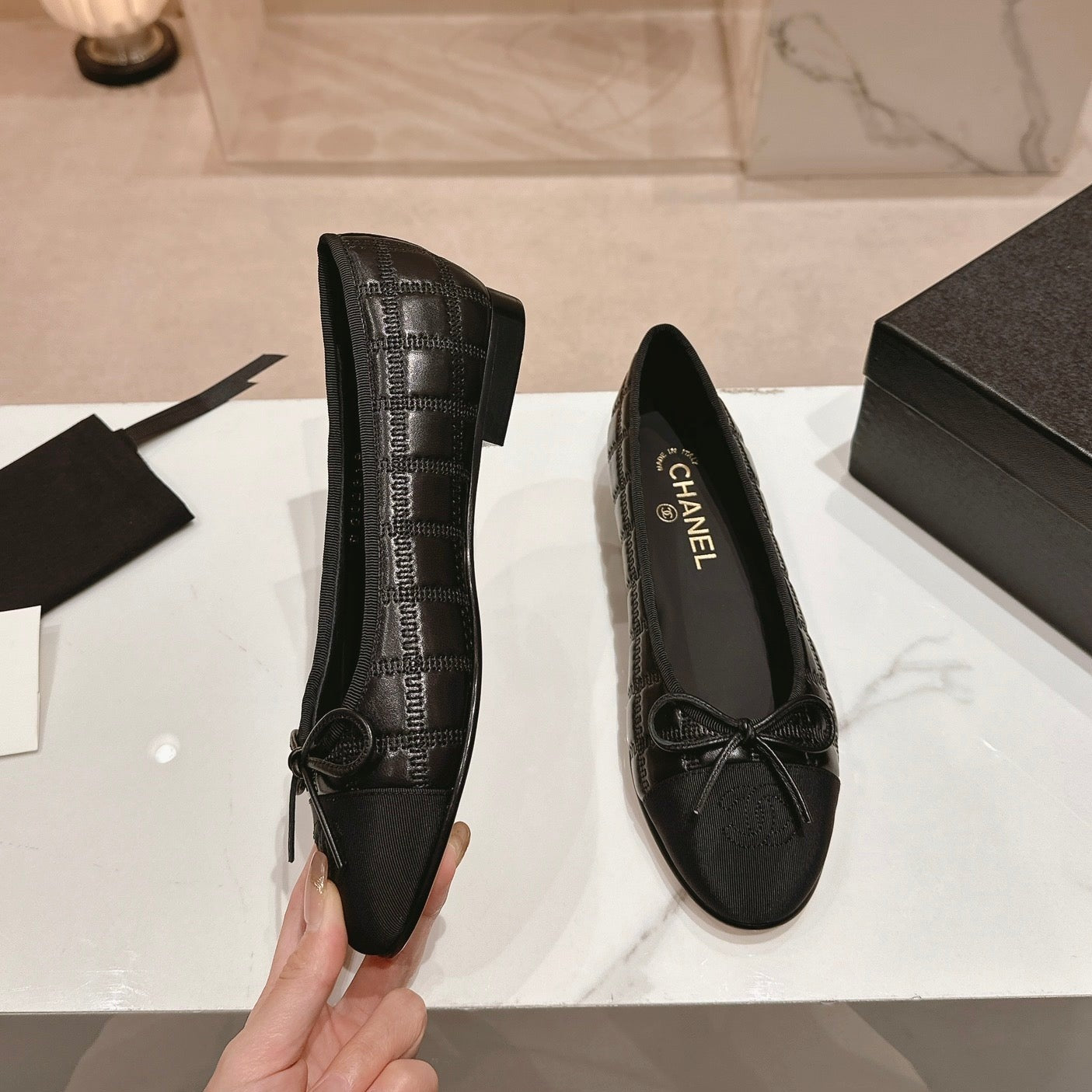 Double C New Ballet Flats Black Lambskin - 34