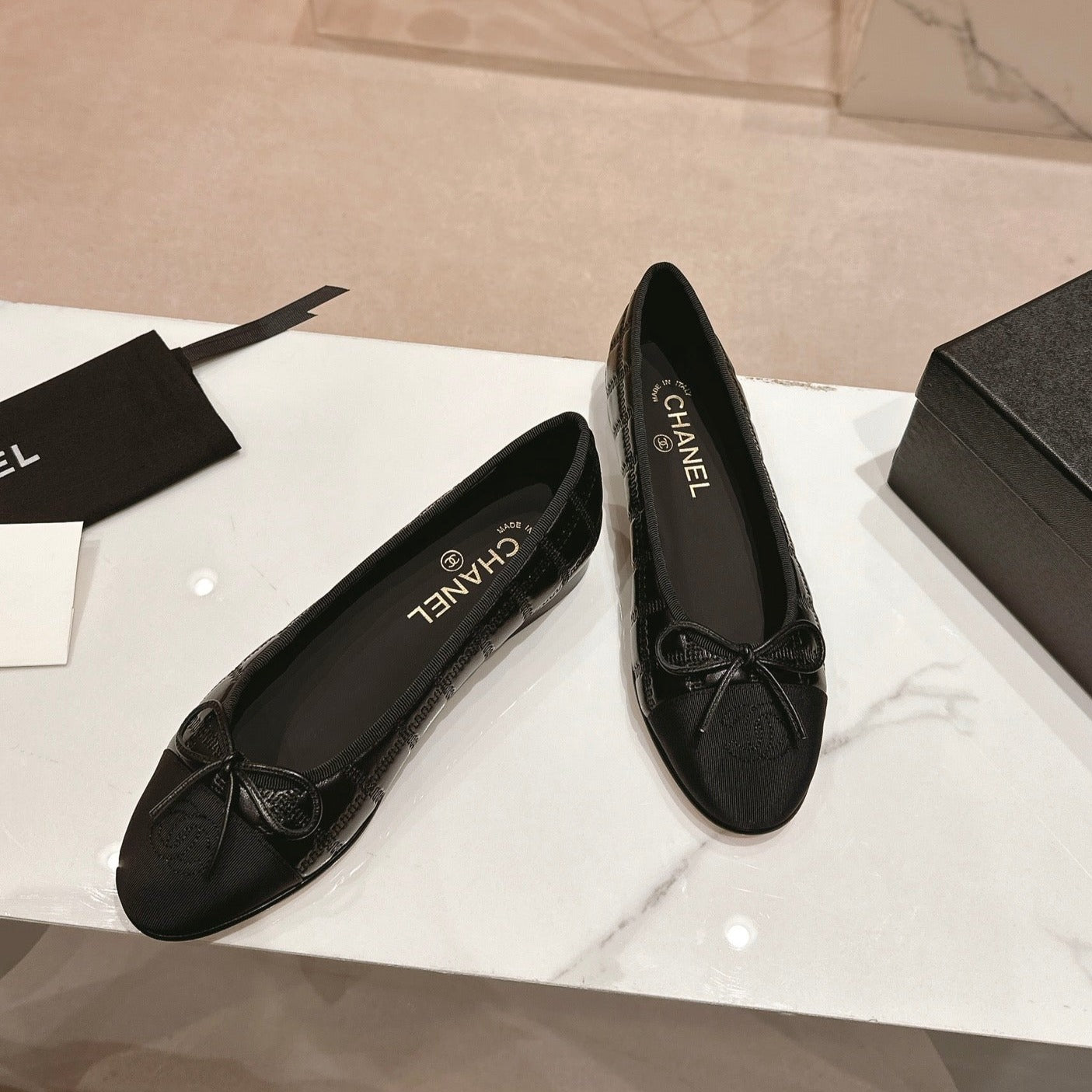 Double C New Ballet Flats Black Lambskin - 34