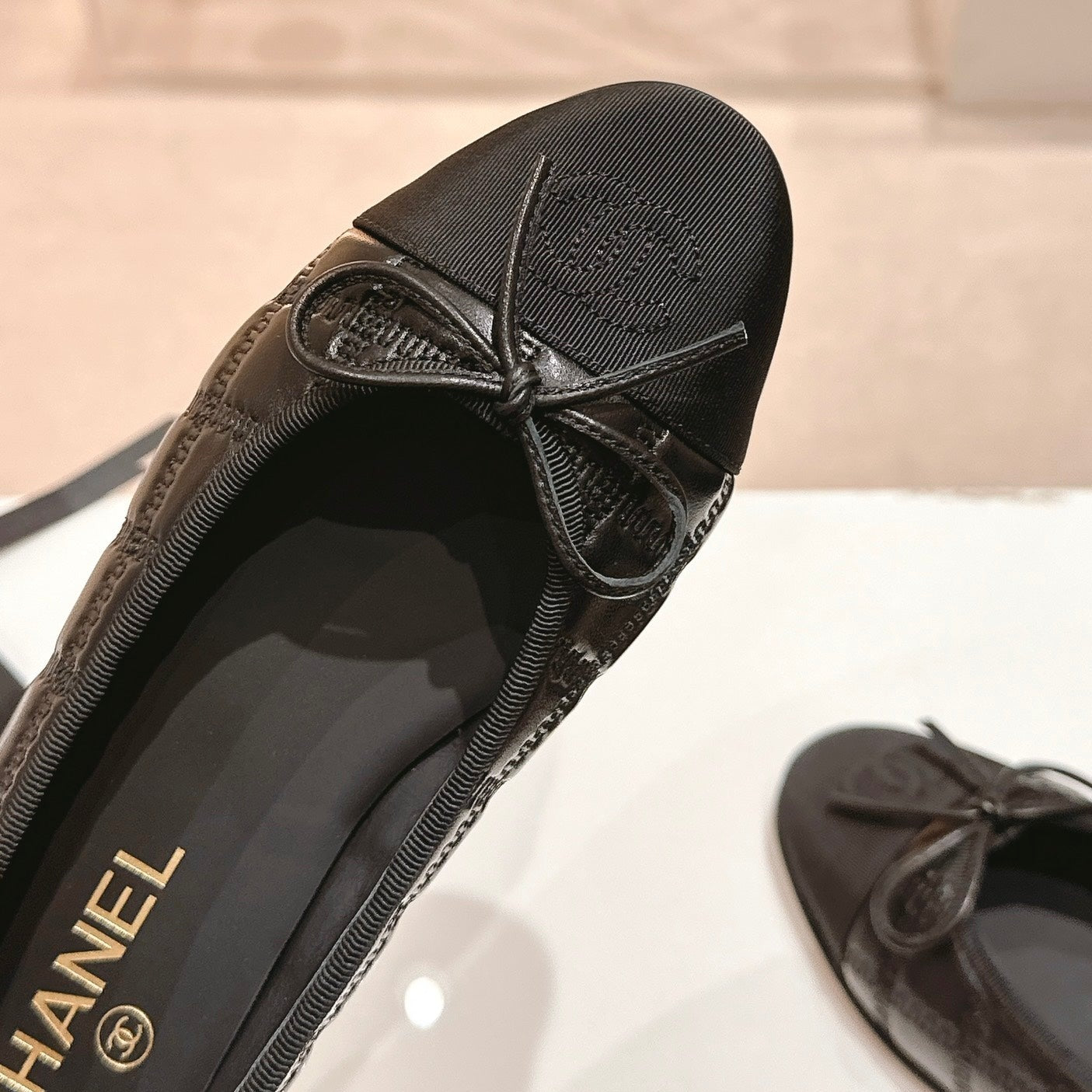 Double C New Ballet Flats Black Lambskin - 34