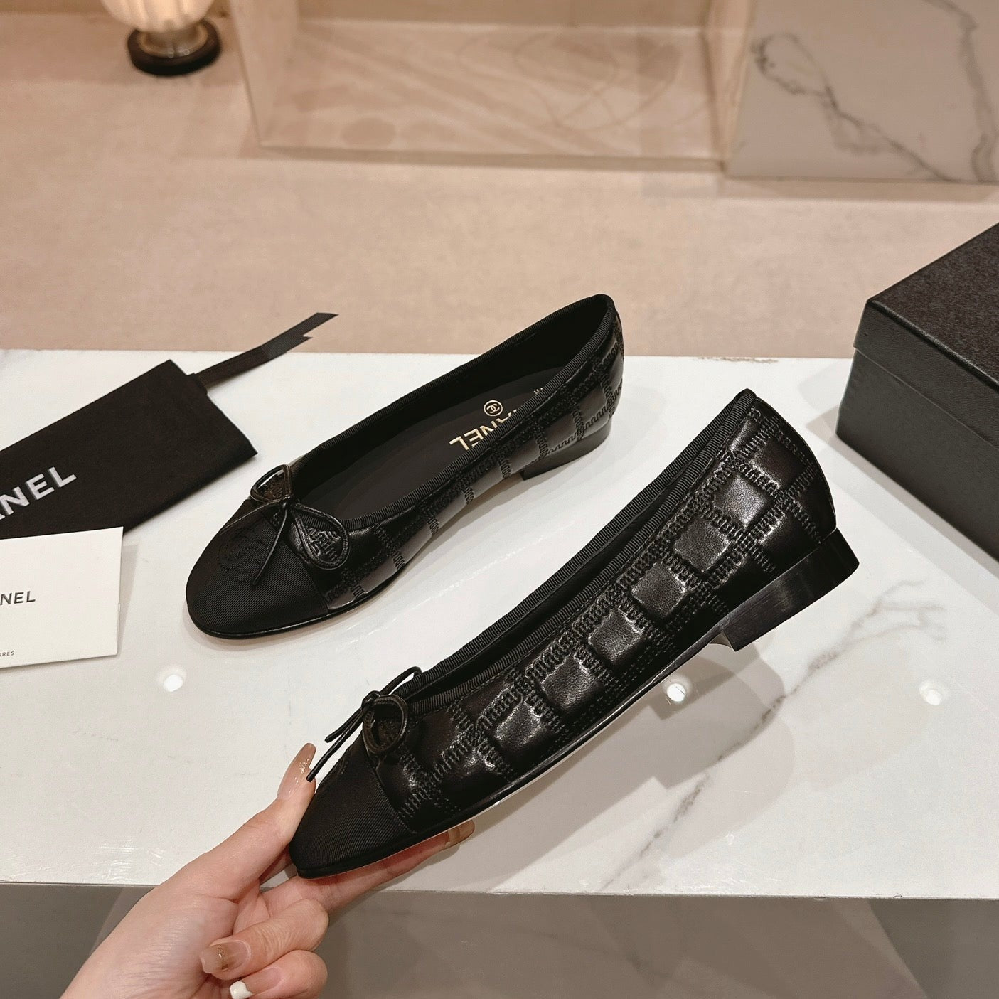 Double C New Ballet Flats Black Lambskin - 34