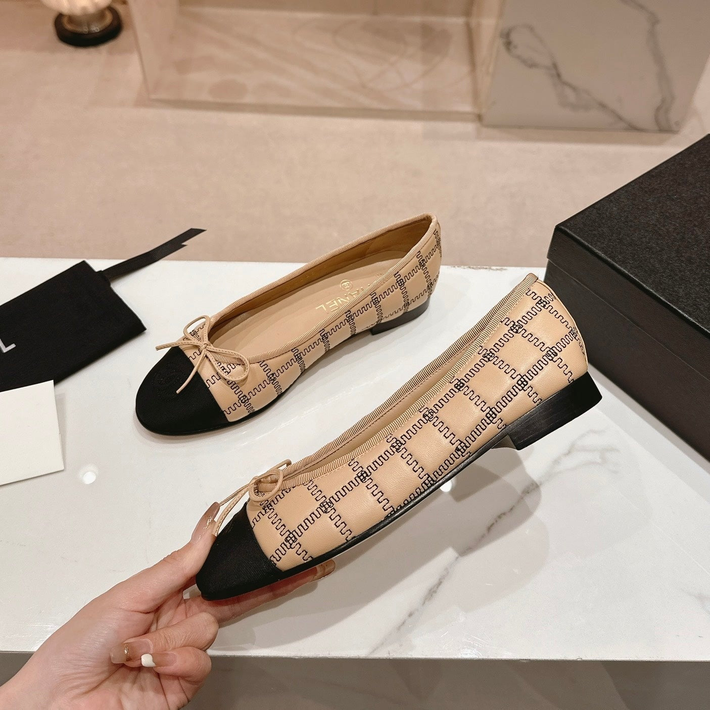 Double C New Ballet Flats Dark Cream Black Lambskin - 34