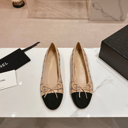 Double C New Ballet Flats Dark Cream Black Lambskin - 34