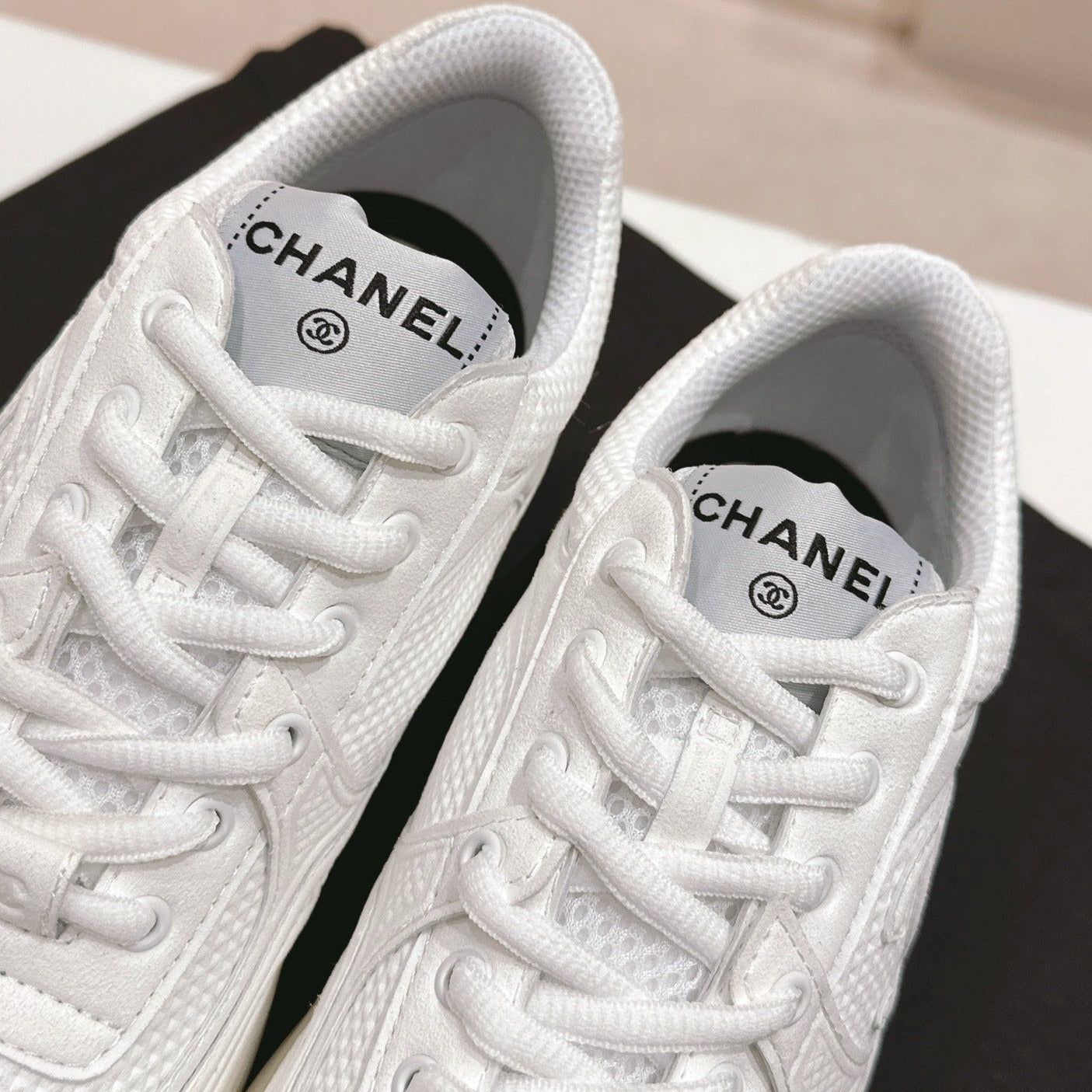 Women's White Sneaker Breathable mesh - 35
