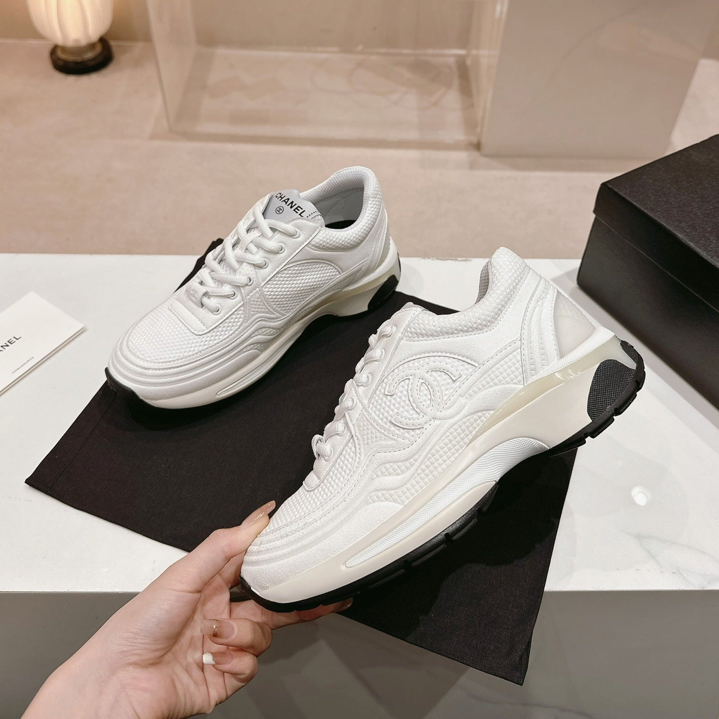 Women's White Sneaker Breathable mesh - 35