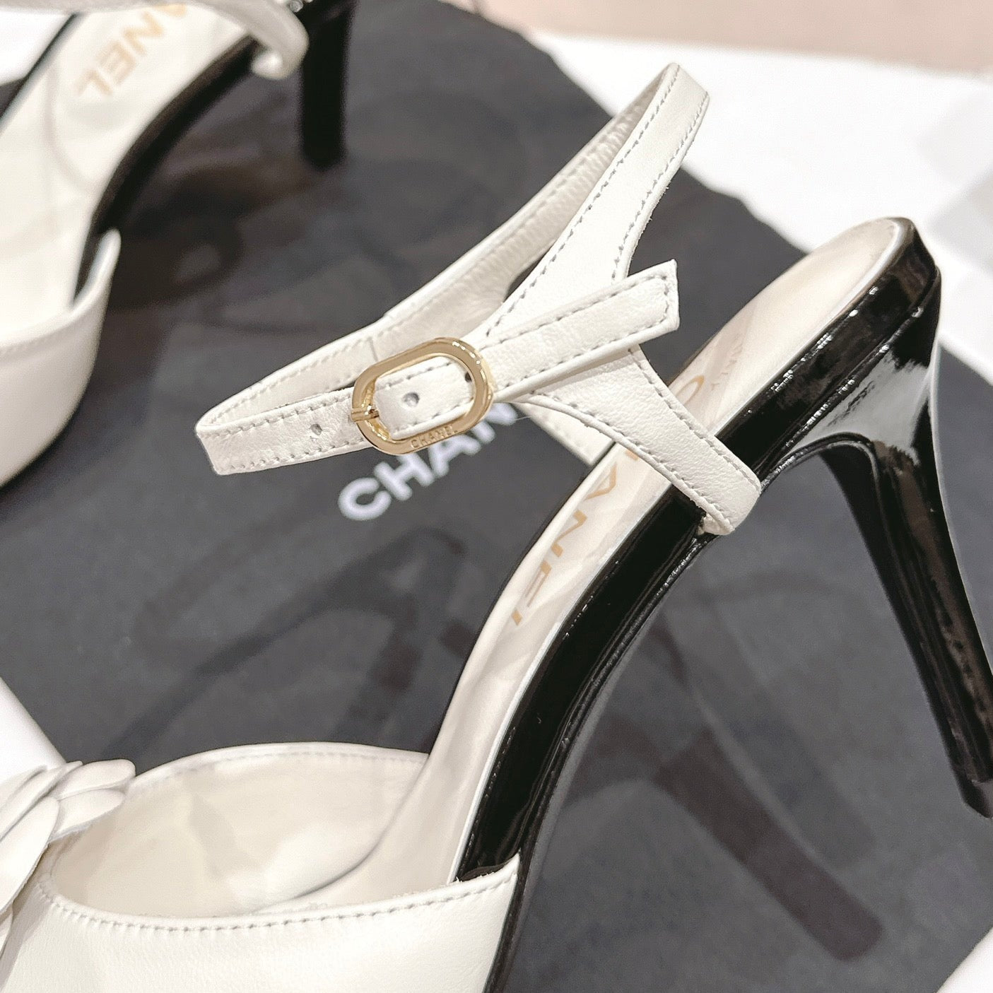 Double C New Camellia High Heel Sandals White - 35