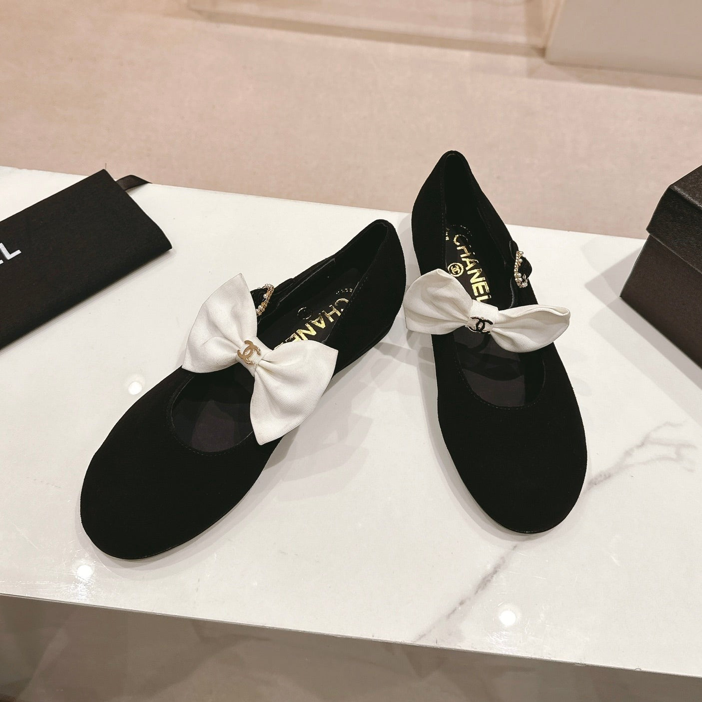 MARY JANE SHOES BLACK CALFSKIN - 35