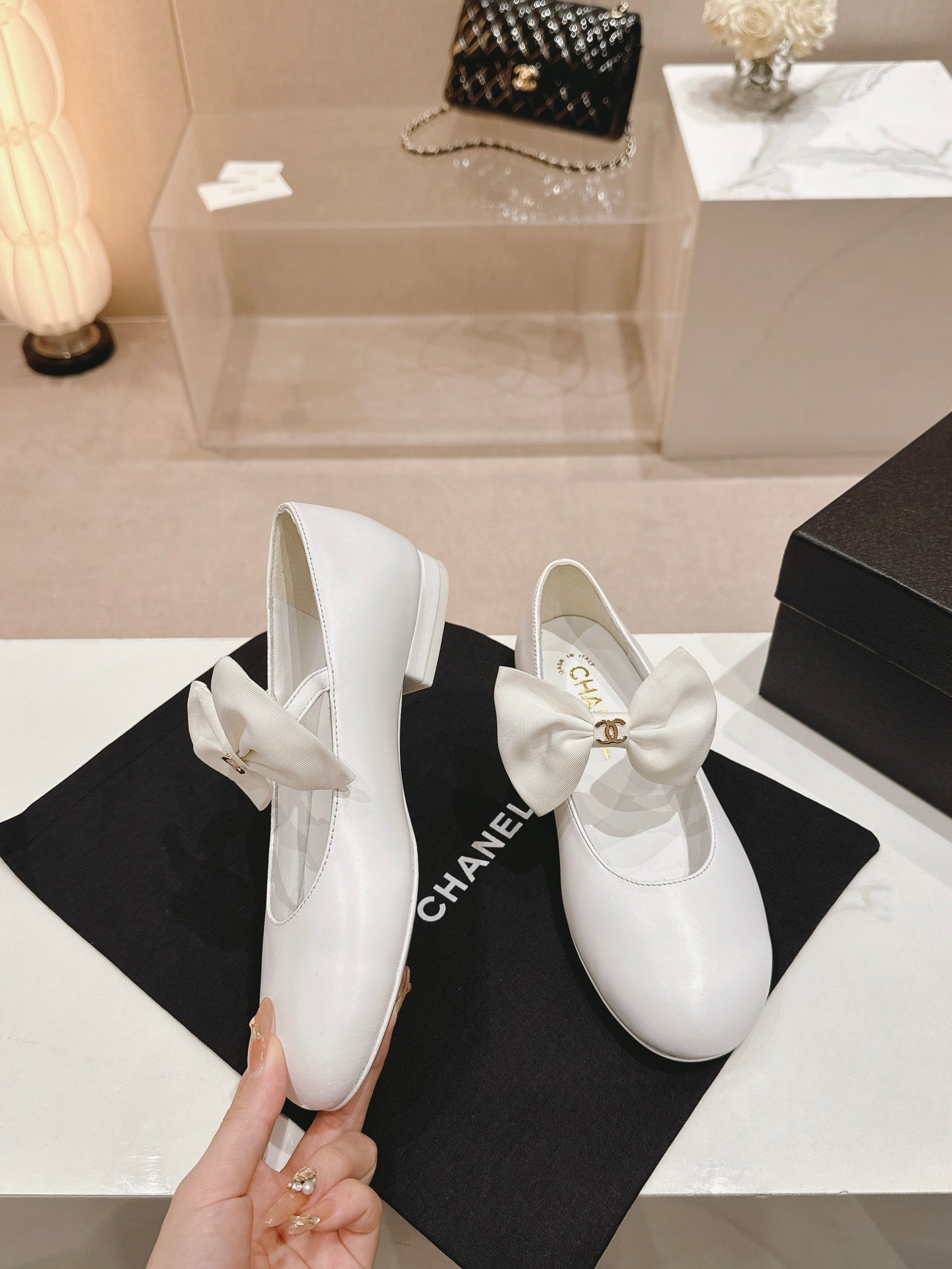 MARY JANE SHOES WHITE CALFSKIN - 35