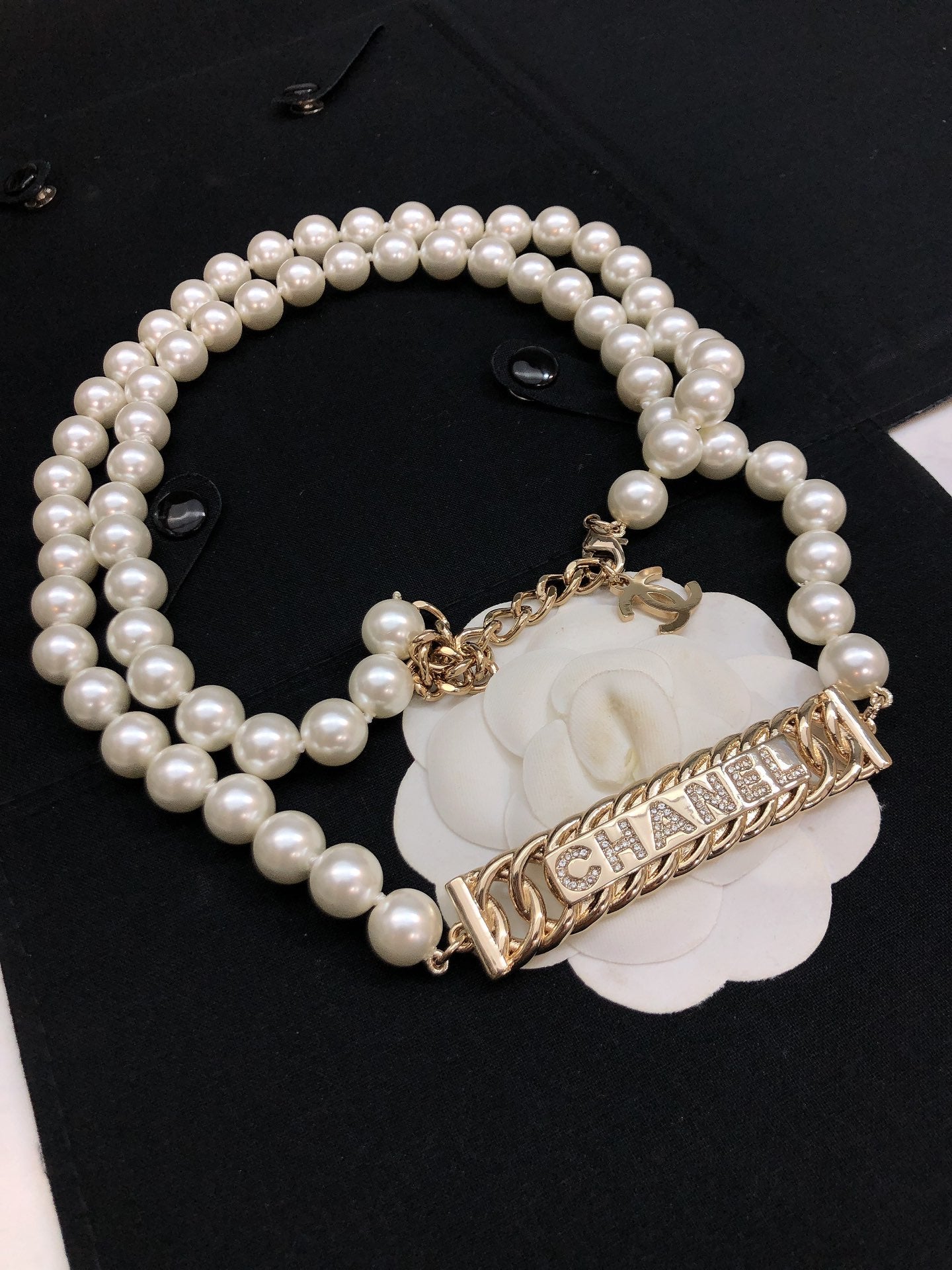CHANEL 25S CHAIN BELT IN WHITE PEARL 615991 - 30