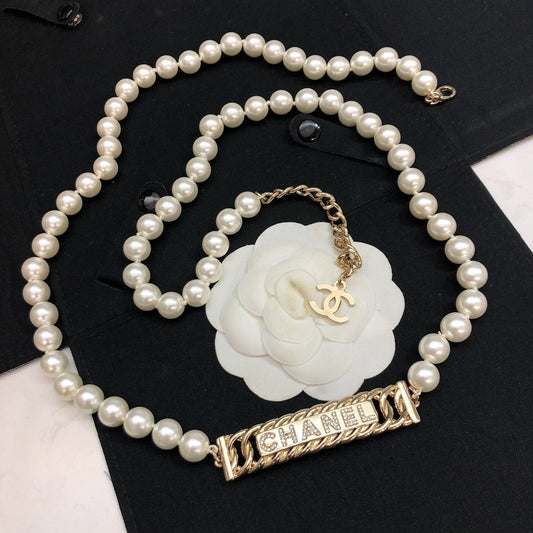 CHANEL 25S CHAIN BELT IN WHITE PEARL 615991 - 30