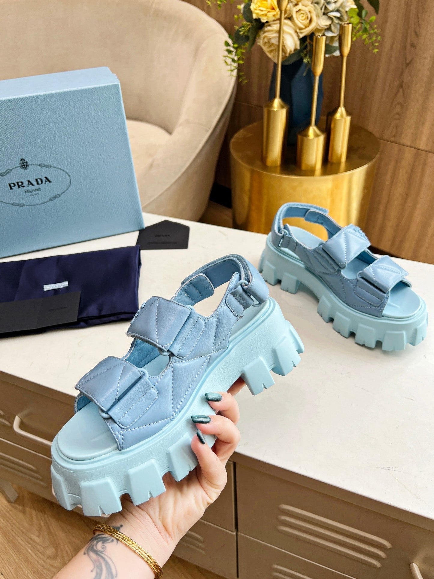PRA MONOLITH NAPPA SANDALS SKY LAMBSKIN - 34