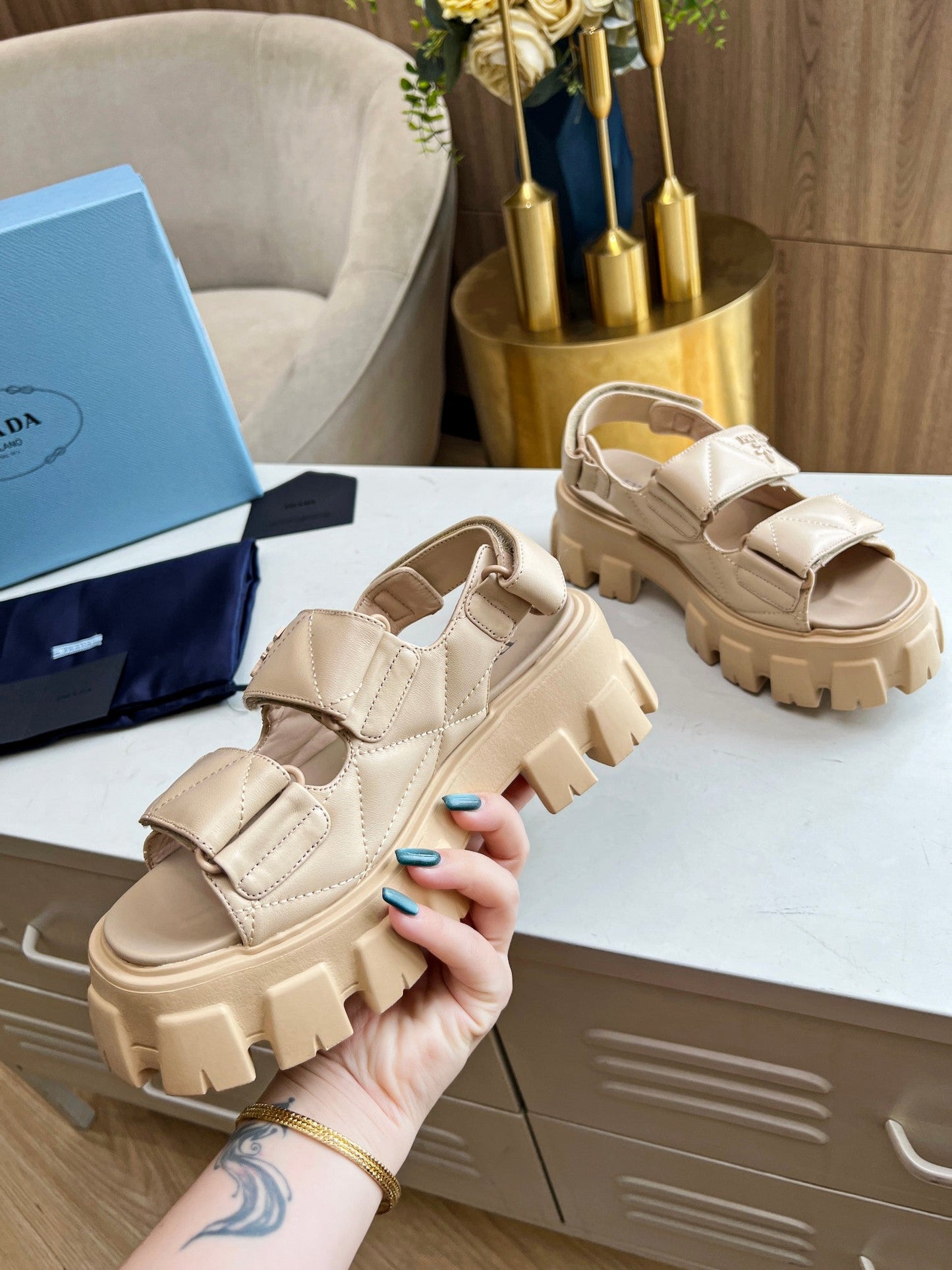 PRA MONOLITH NAPPA SANDALS BEIGE LAMBSKIN - 34