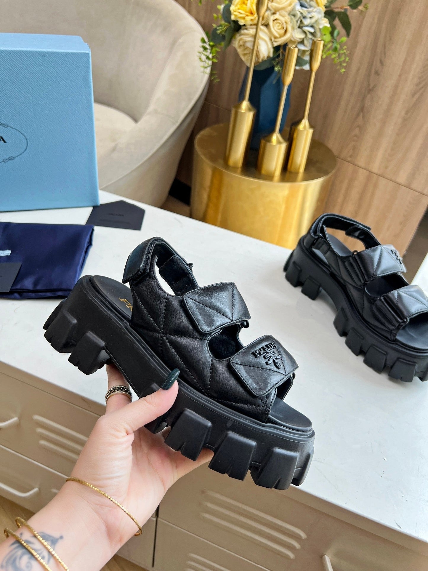 PRA MONOLITH NAPPA SANDALS BLACK LAMBSKIN - 34