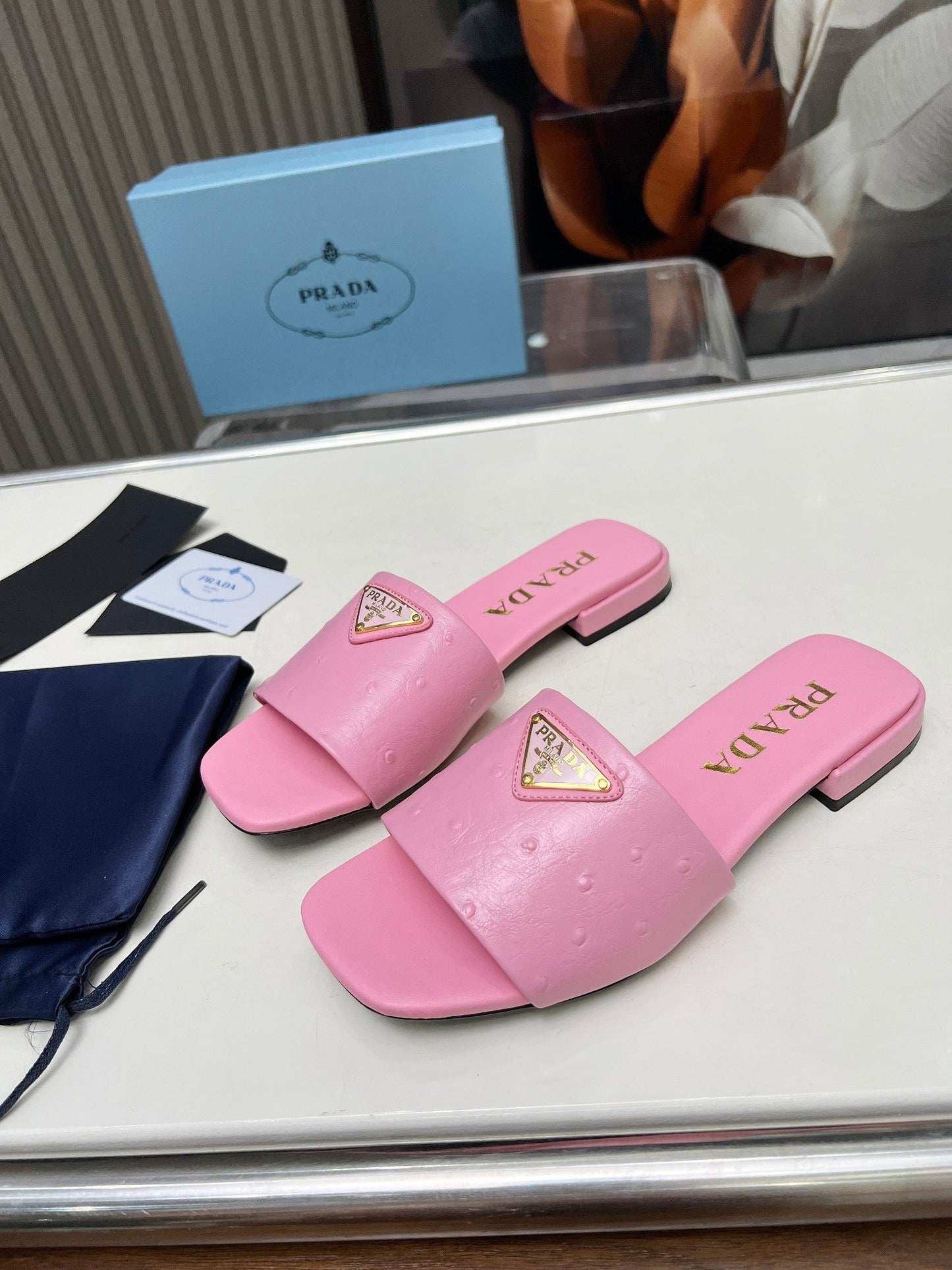 PRA SAFFIANO PATENT SLIDES OSTRICH MOTIF PINK CALFSKIN - 35