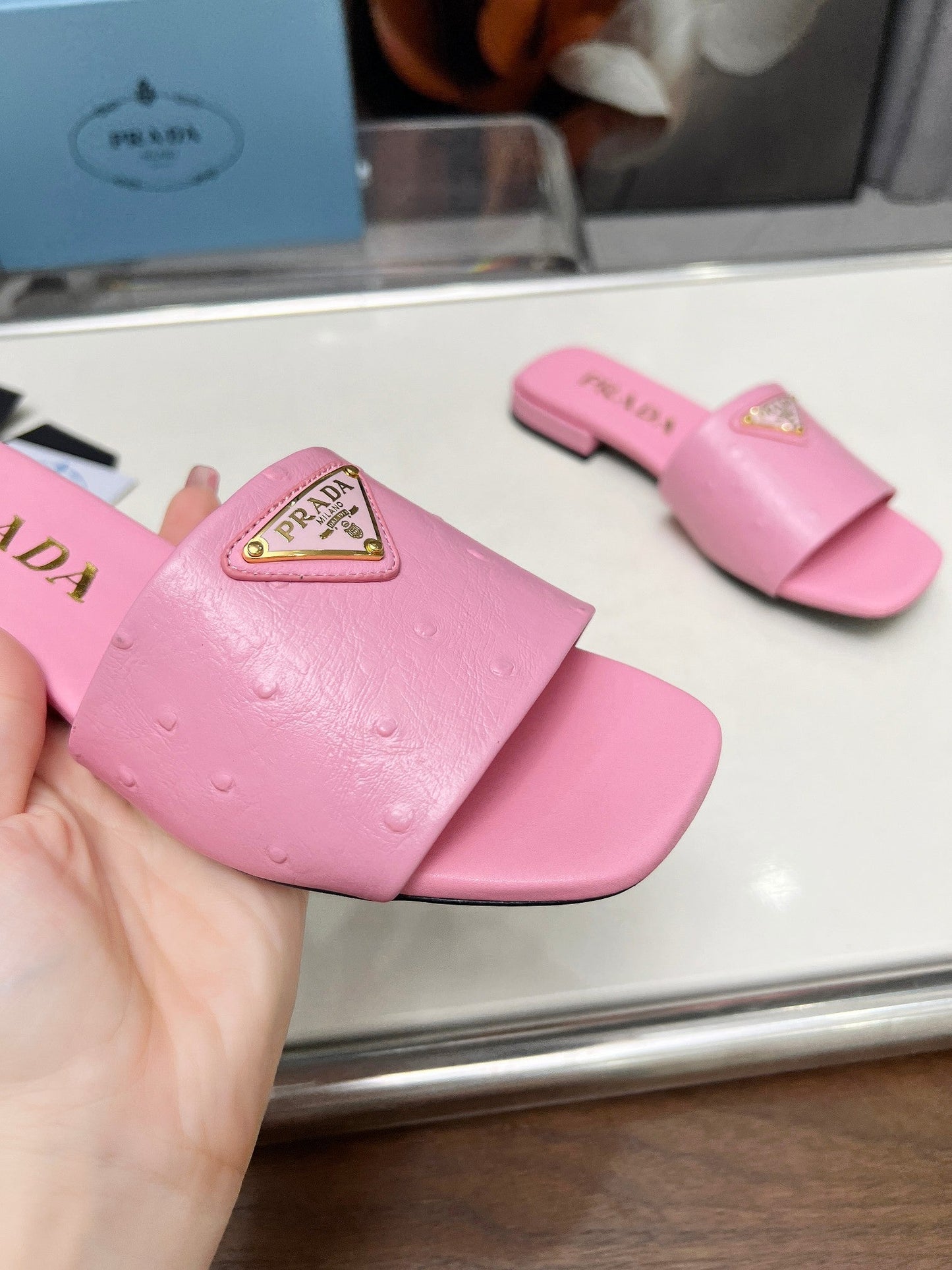 PRA SAFFIANO PATENT SLIDES OSTRICH MOTIF PINK CALFSKIN - 35