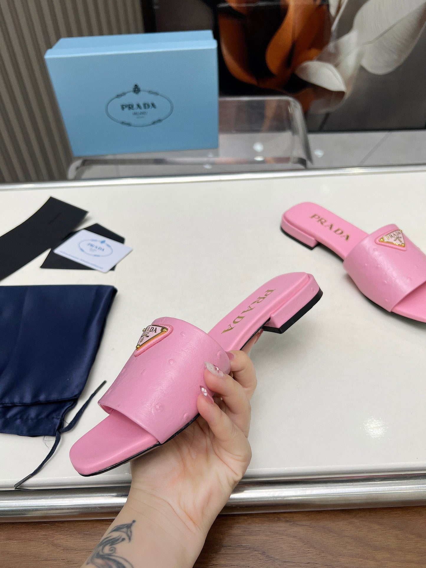 PRA SAFFIANO PATENT SLIDES OSTRICH MOTIF PINK CALFSKIN - 35