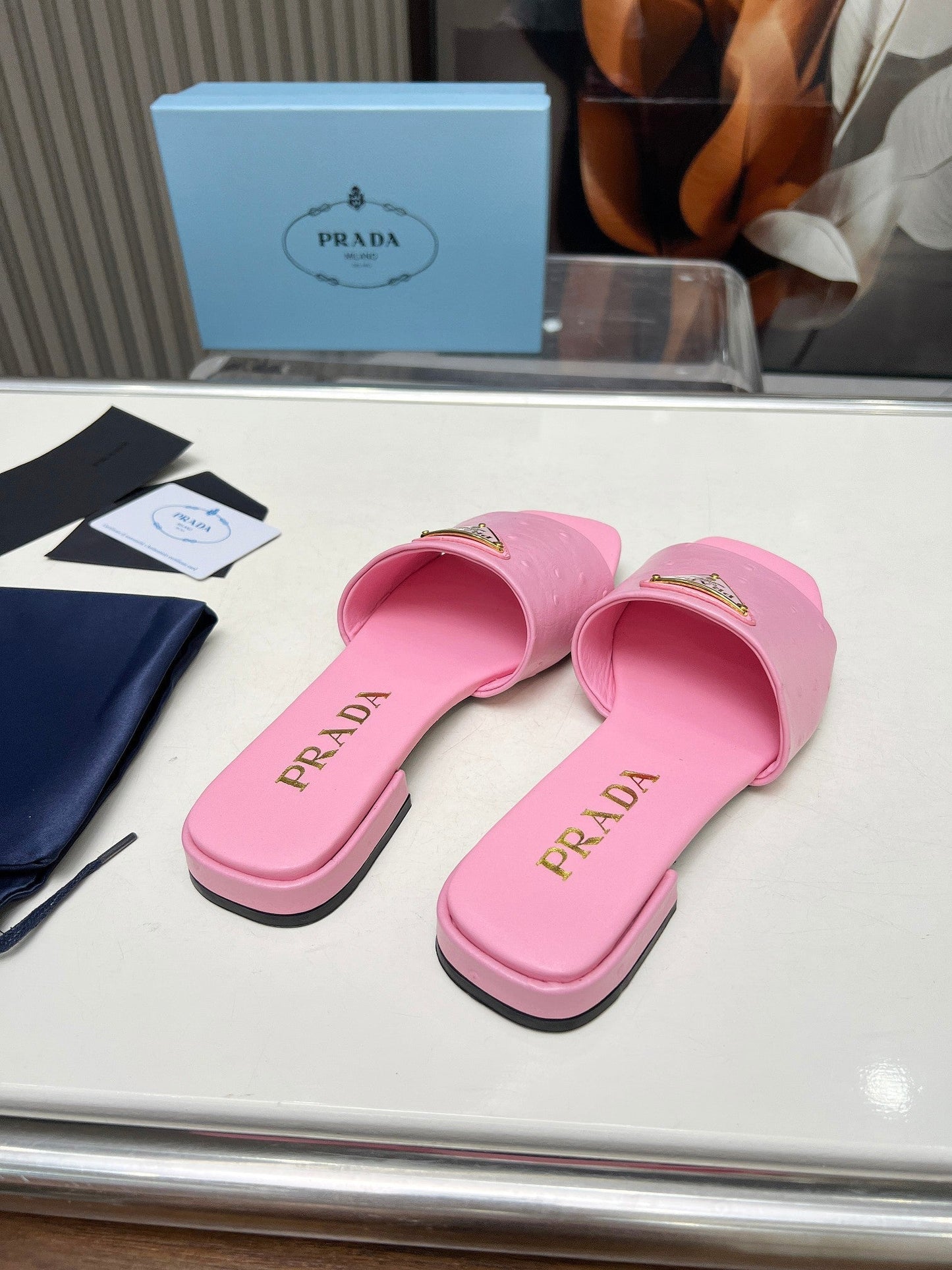 PRA SAFFIANO PATENT SLIDES OSTRICH MOTIF PINK CALFSKIN - 35