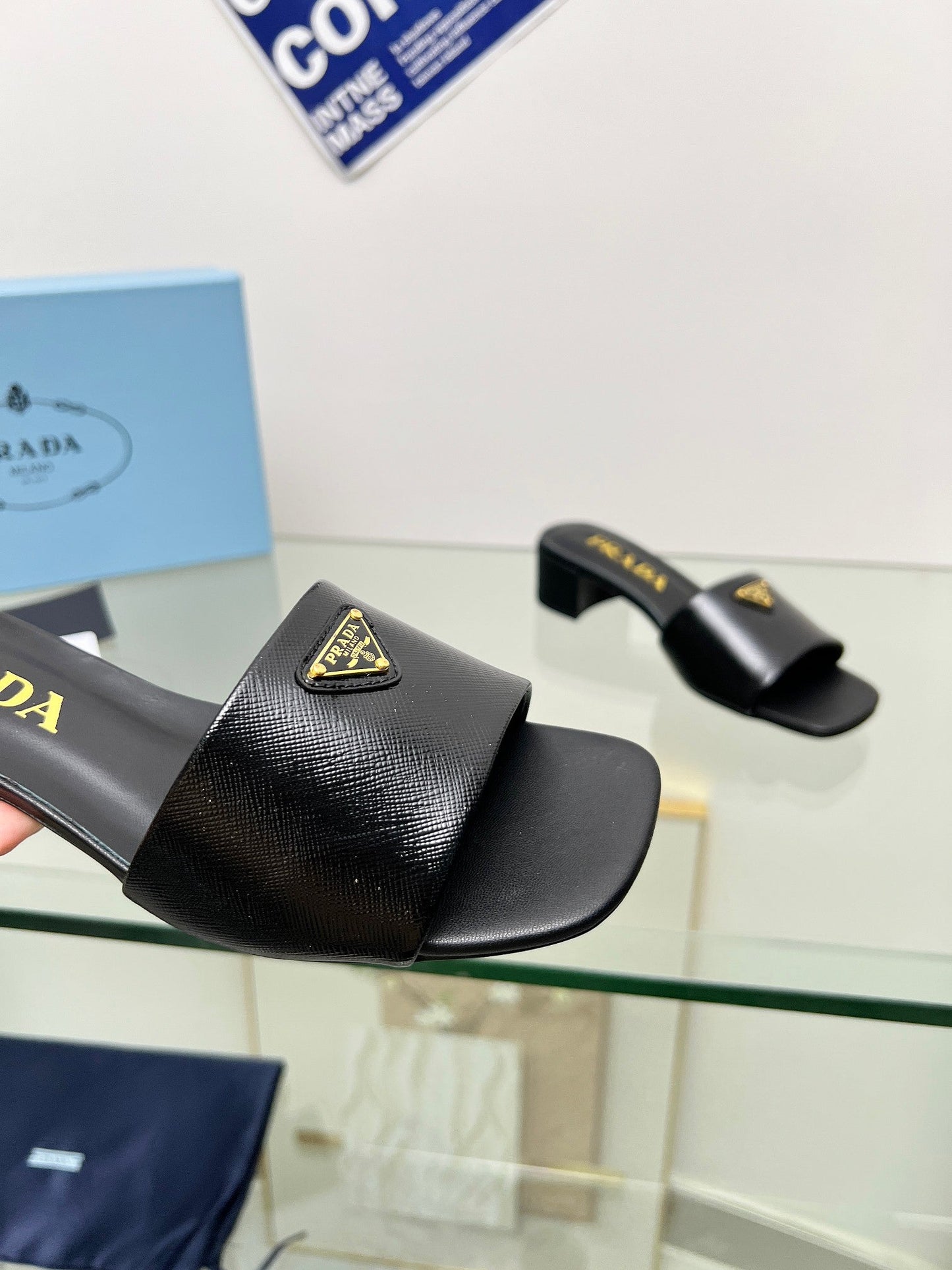 PRA EMBROIDERED SLIDES 40 BLACK CALFSKIN - 35