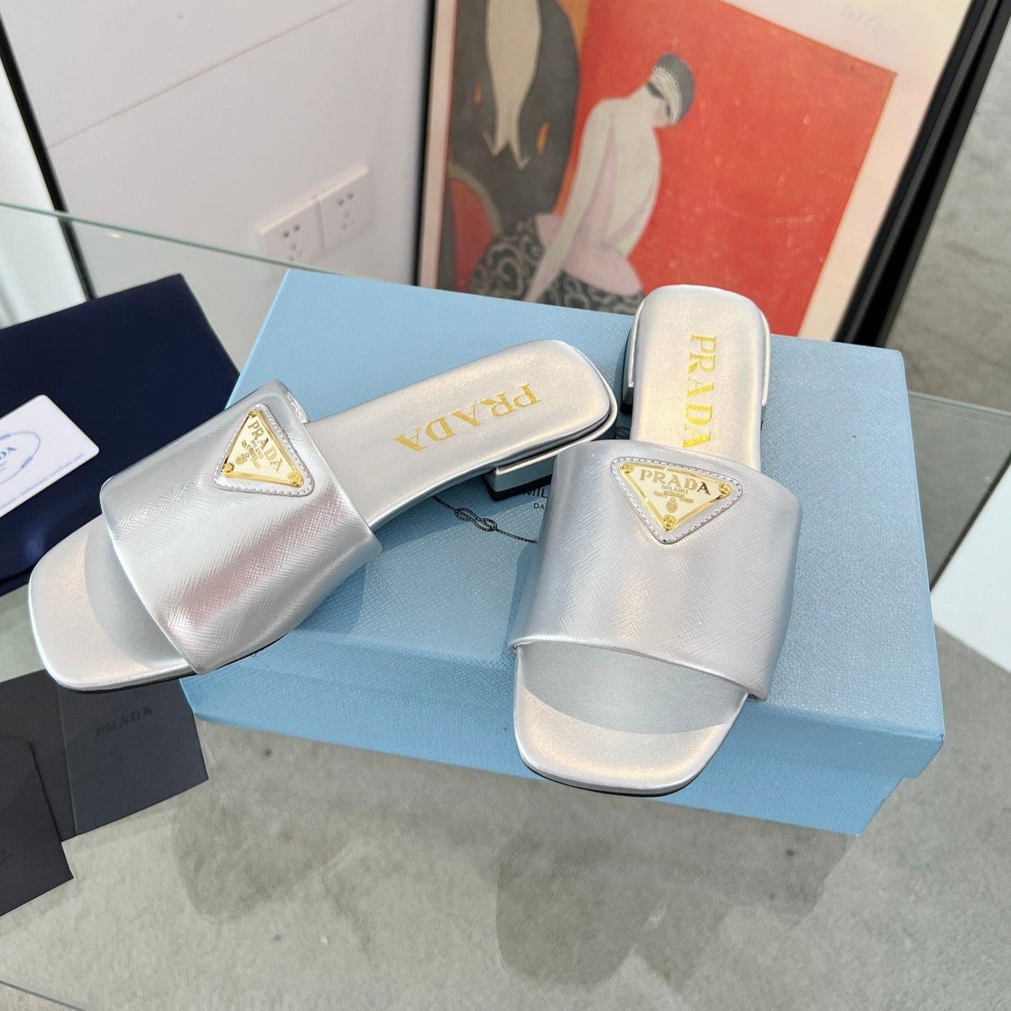 PRA SAFFIANO PATENT SLIDES SILVER CALFSKIN - 35