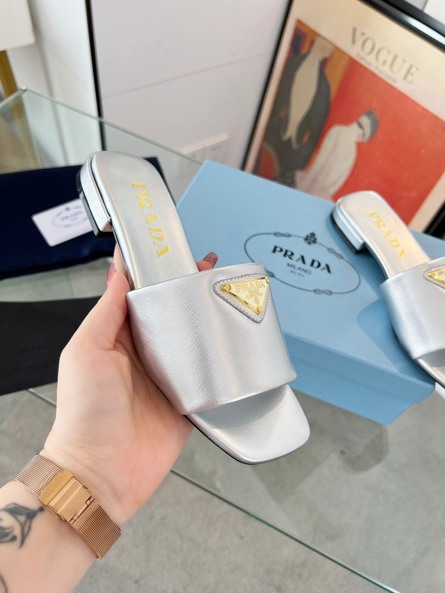 PRA SAFFIANO PATENT SLIDES SILVER CALFSKIN - 35