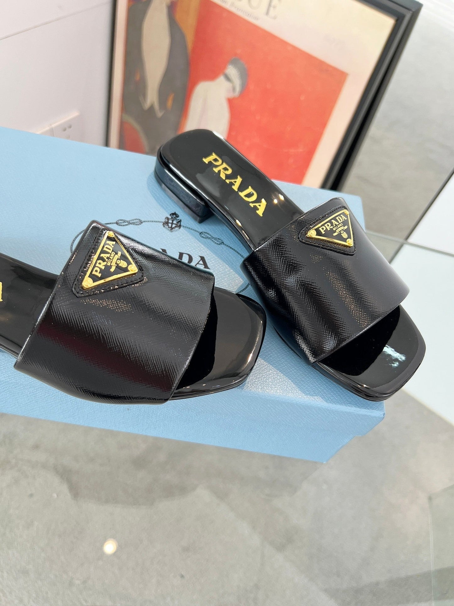 PRA SAFFIANO PATENT SLIDES BLACK CALFSKIN - 35