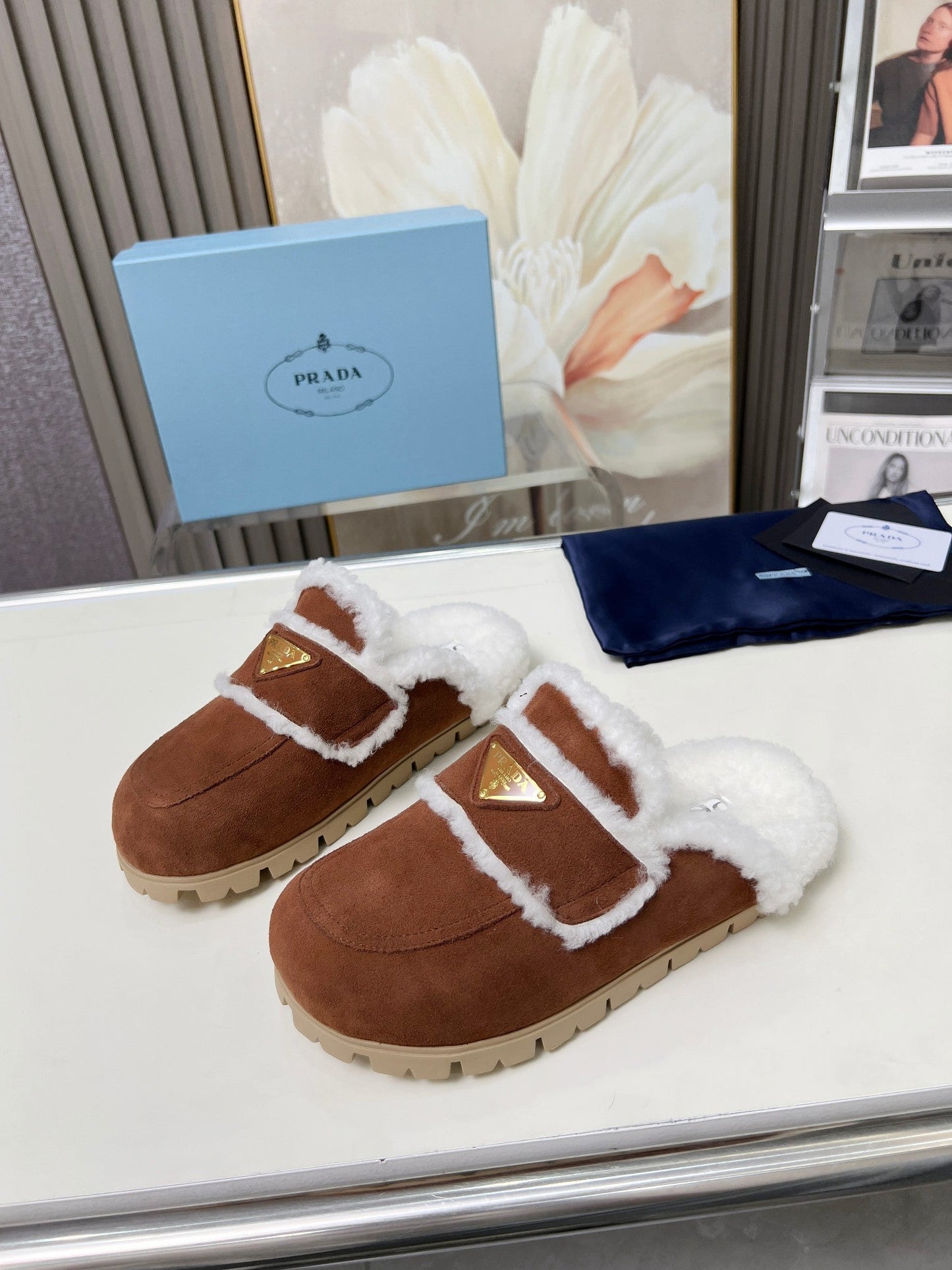 SUEDE AND SHEARLING MULES UMBER BROWN - 35