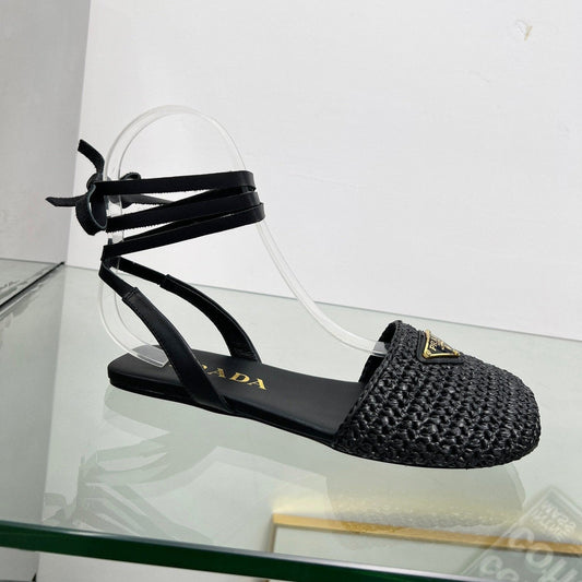 CROCHET SANDALS IN BLACK FABRIC - 35