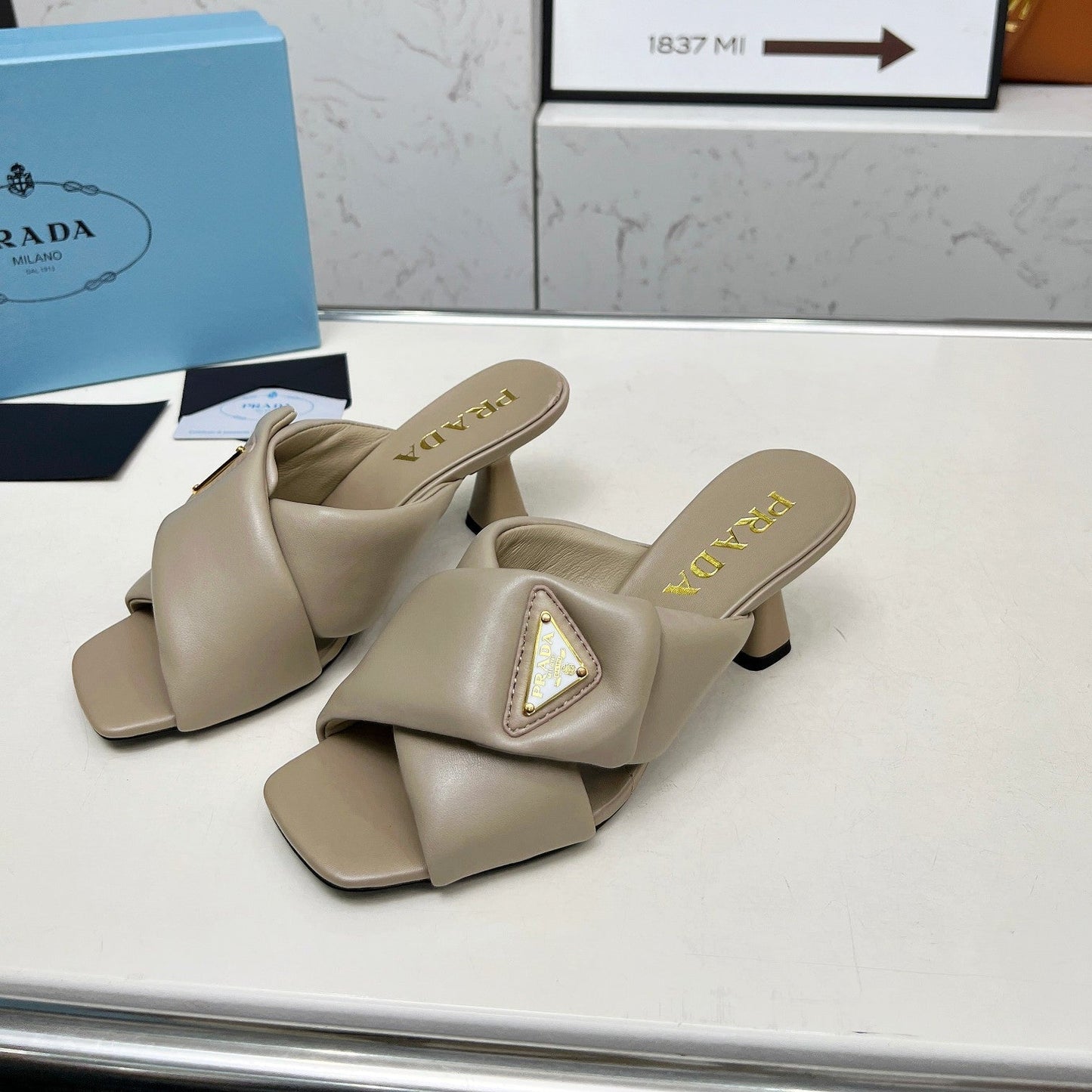 PRA CROSS MULE HEELS IN BEIGE CALFSKIN WITH PADDED STRAPS - 35