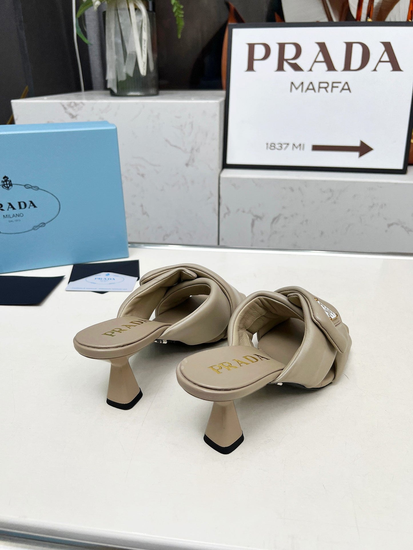 PRA CROSS MULE HEELS IN BEIGE CALFSKIN WITH PADDED STRAPS - 35