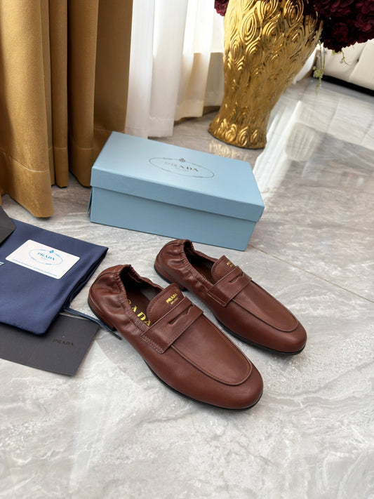 PRADA 25S LOAFERS IN BROWN CALFSKIN - 35
