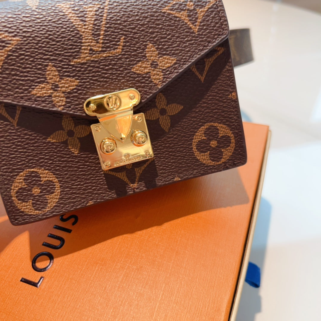 Lv Metis Belt Bag 30 Brown Monogram - 30