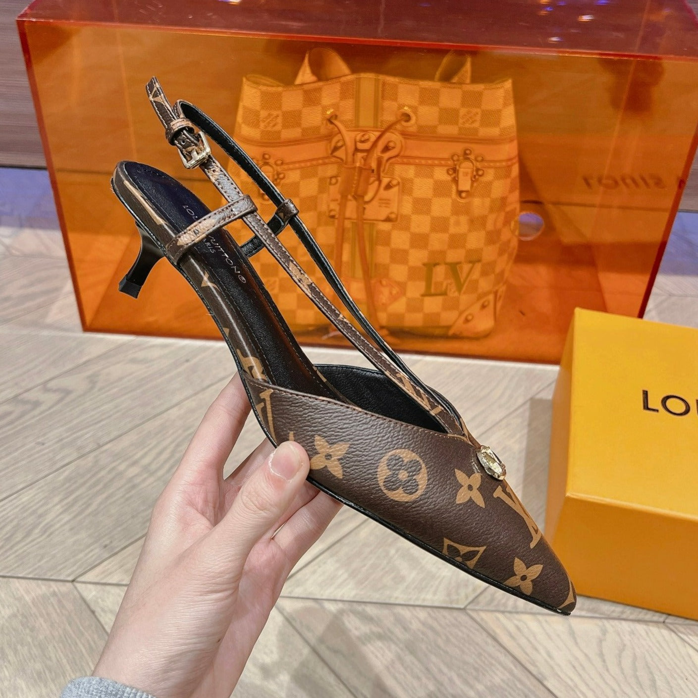 LV LOW HEEL SLINGBACK MONOGRAM CANVAS - 34