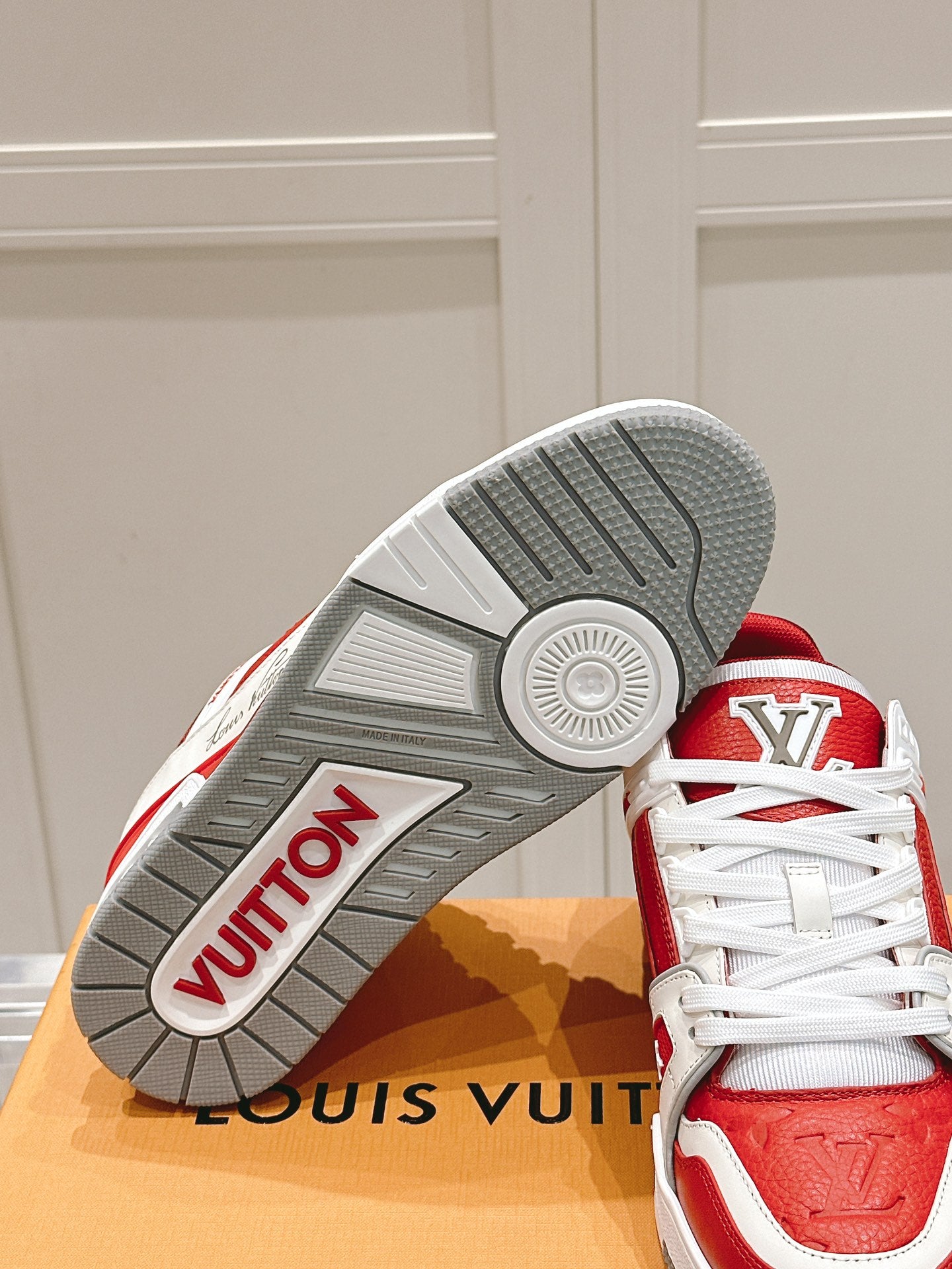 LV TRAINER SNEAKER IN SARI RED GRAINED CALFSKIN - 35