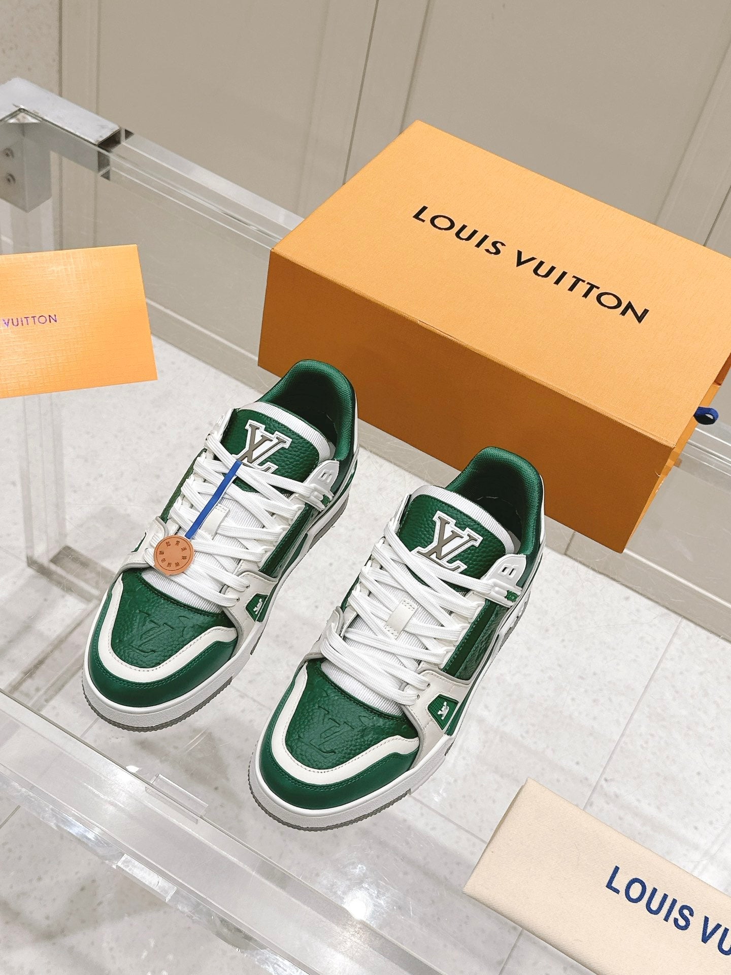 LV TRAINER SNEAKER IN BORNEO GREEN GRAINED CALFSKIN - 35
