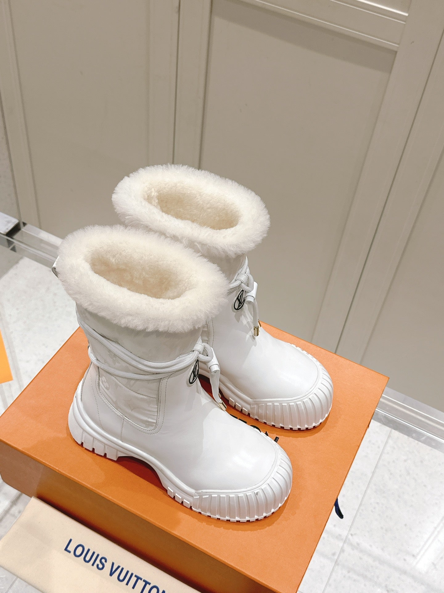 RUBY FLAT ANKLE BOOT IN WHITE CALFSKIN AND MONOGRAM NYLON - 35