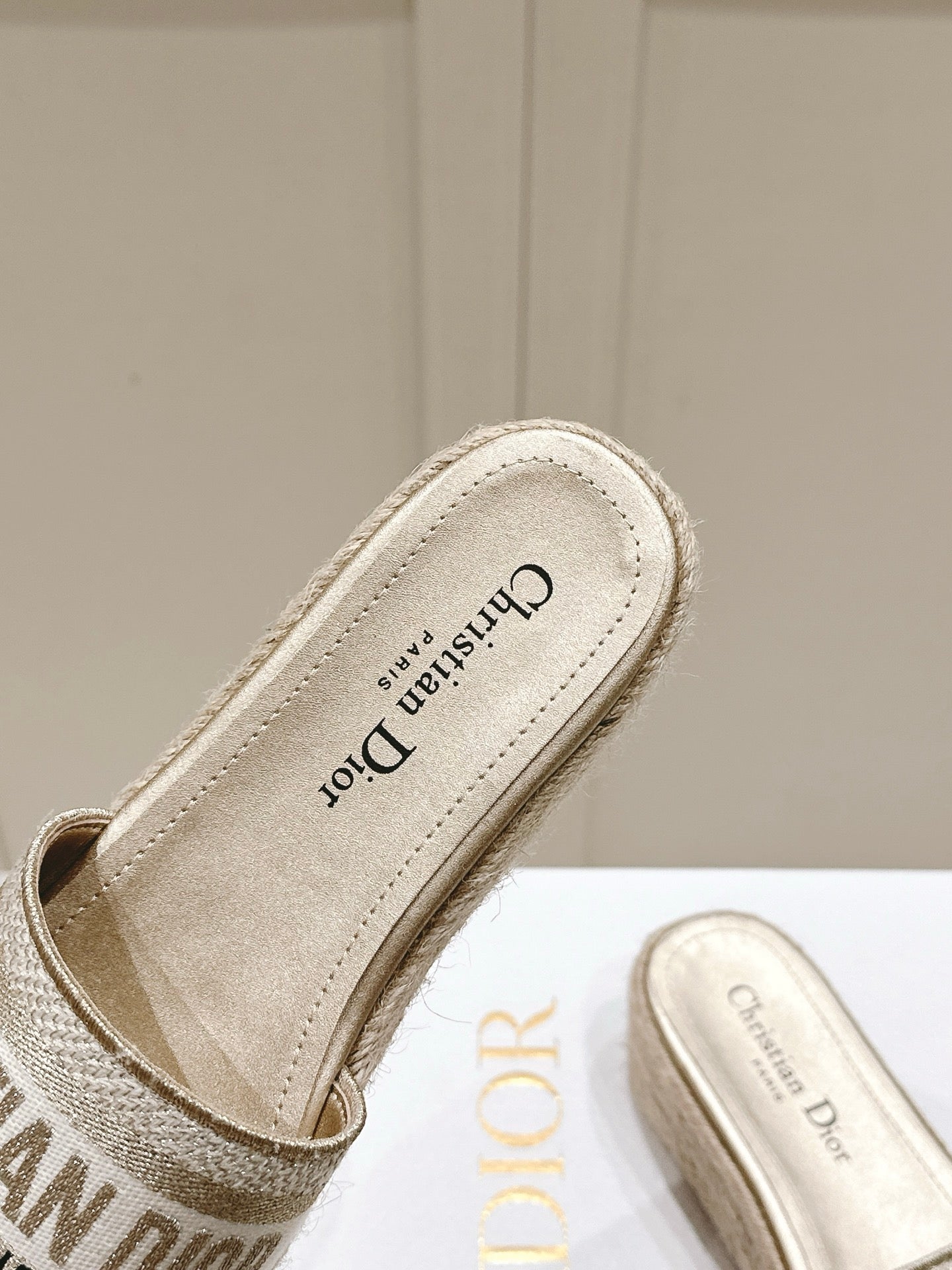 DWAY WEDGE SLIDES 45MM IN WARM GREIGE FABRIC RAFFIA SOLE - 35